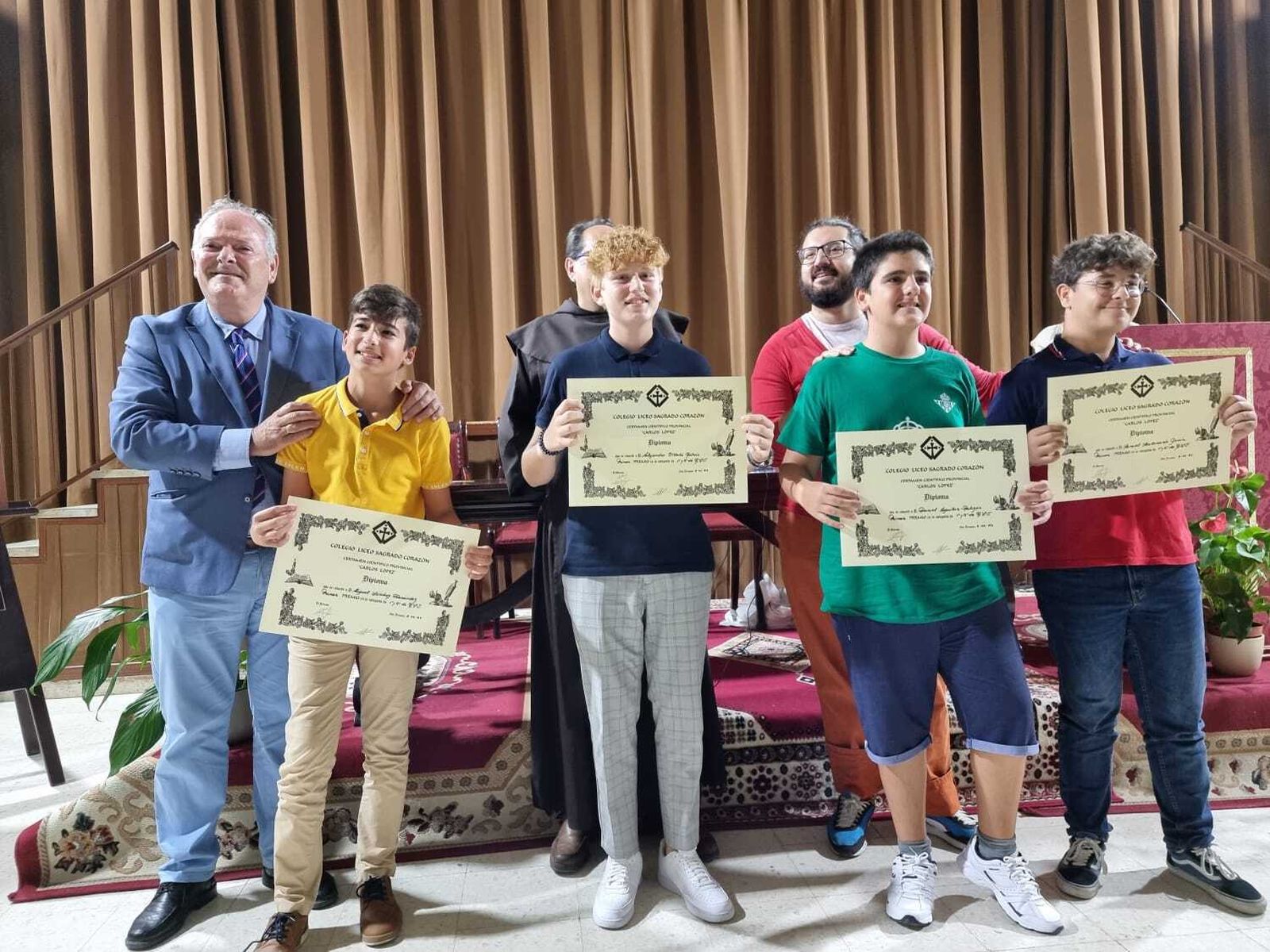 Las fotos de la entrega de premios del certamen científico Carlos López en San Fernando