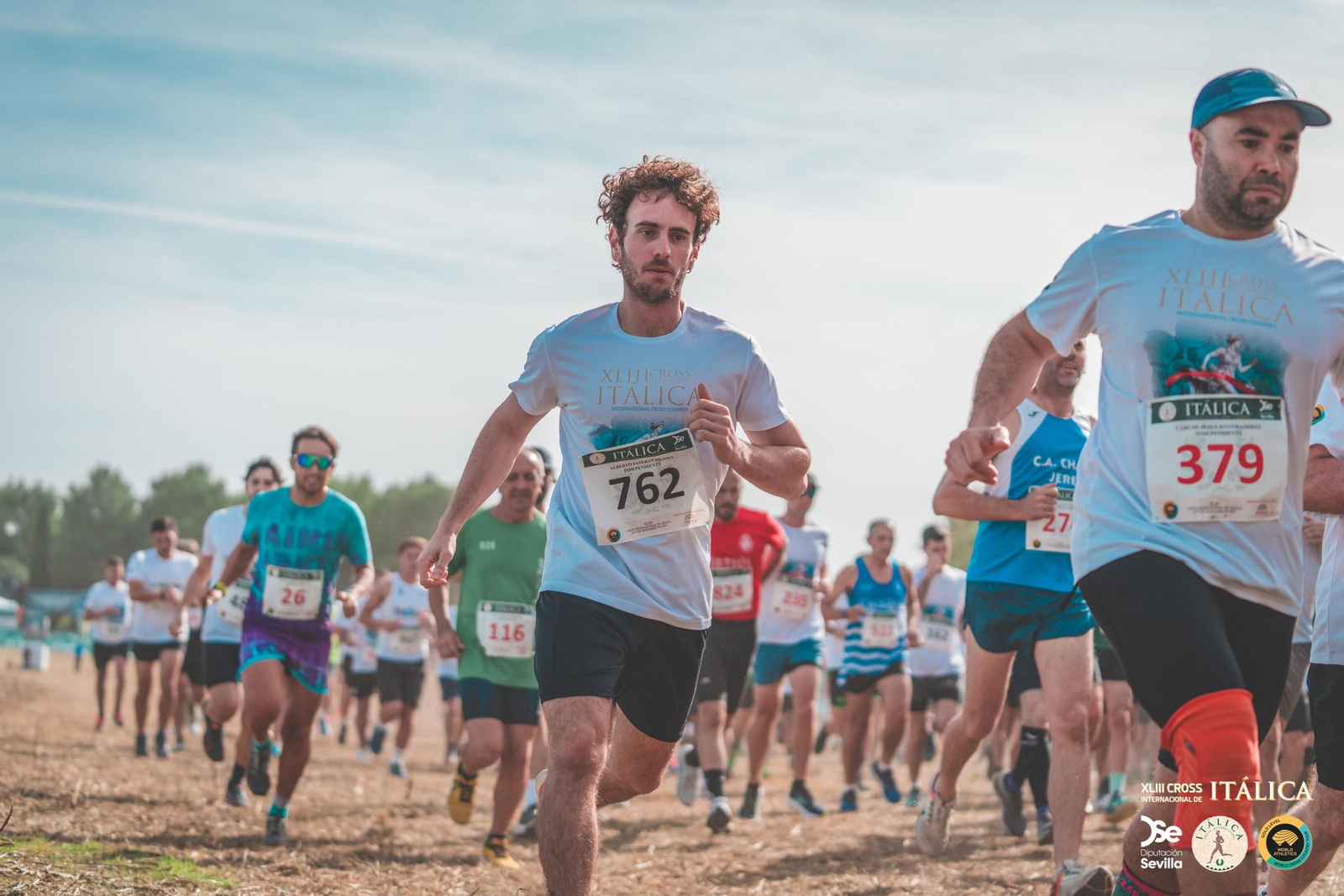 Búscate en las fotos del Cross de Itálica 2025 | 2
