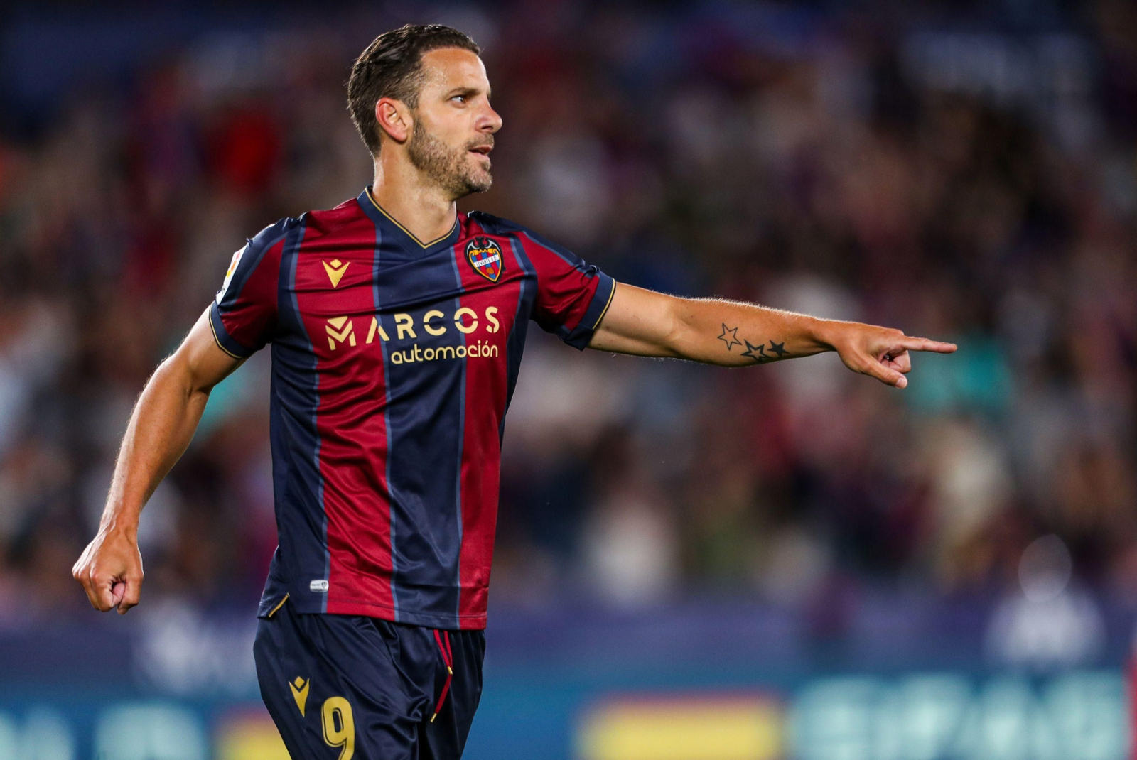 Roberto Soldado con el Levante.