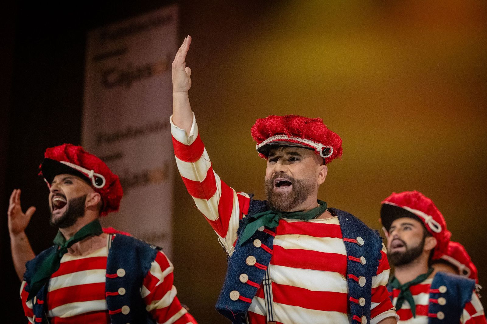 Búscate entre las mejores imágenes de la cuarta semifinal del COAC 2026