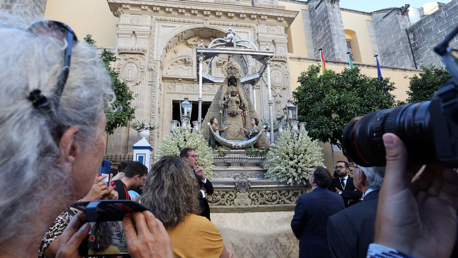 Procesión de la Virgen de la Merced por Jerez