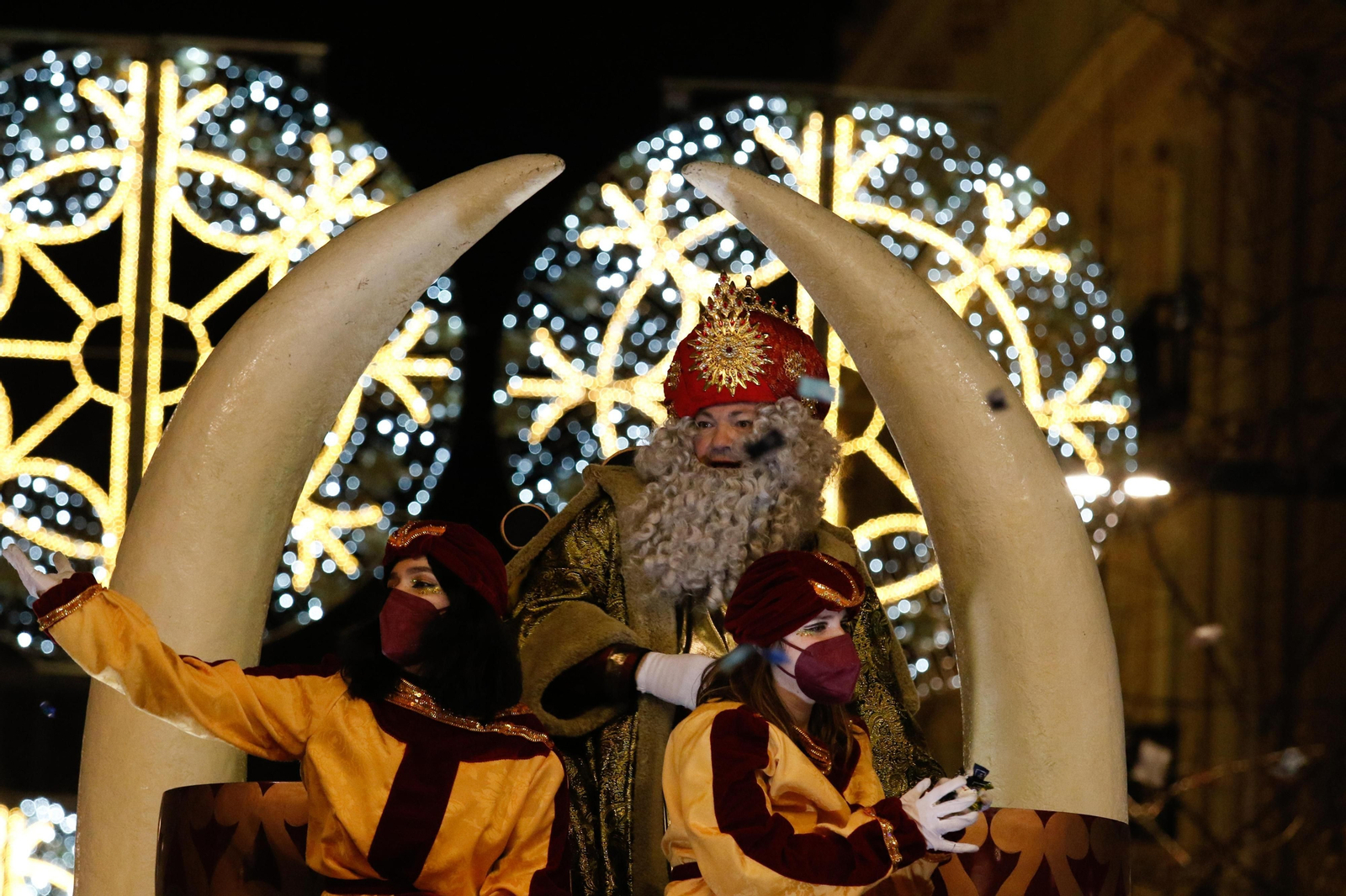 Fotos de la cabalgata de Reyes Magos de Granada 2022