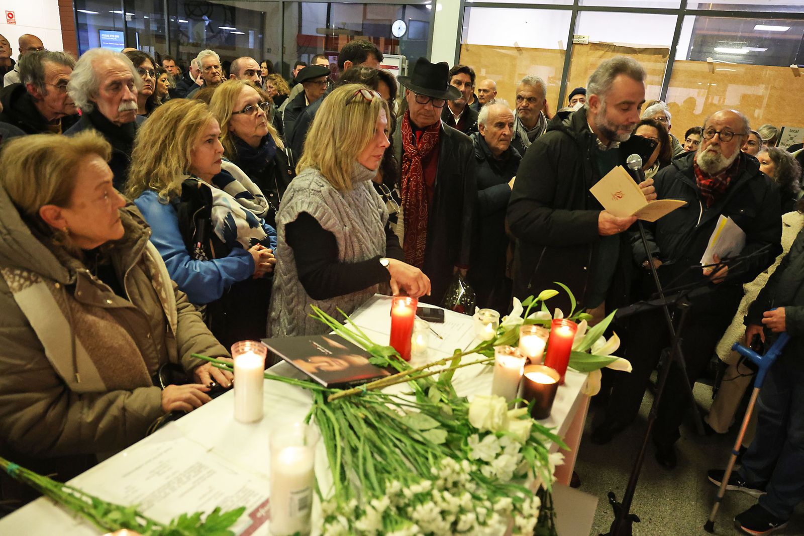 Las fotografías de la vigilia por los fallecidos en el accidente de tren  de Adamuz