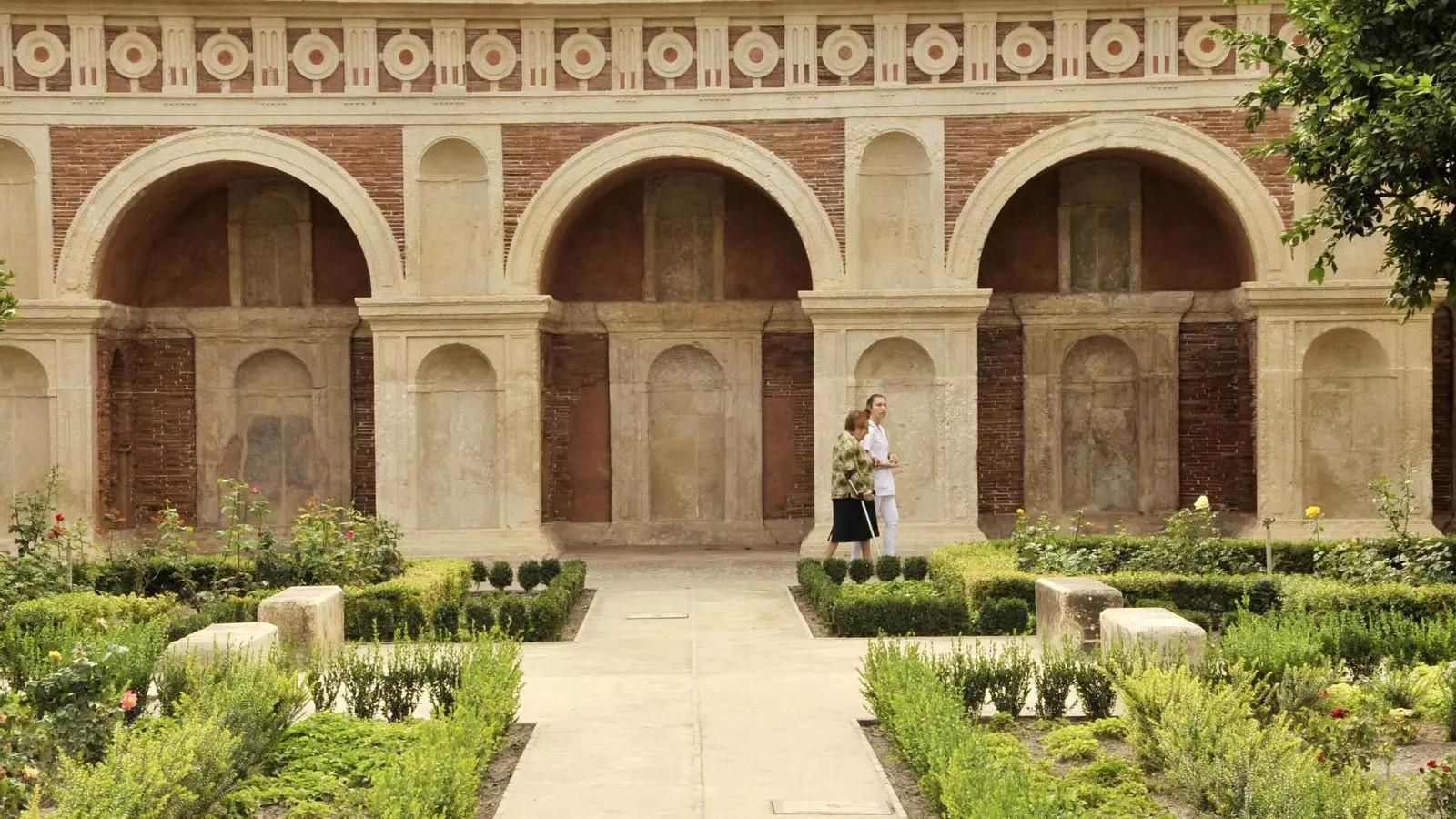 Logia en el patio del Palacio Castillo de Ribera.