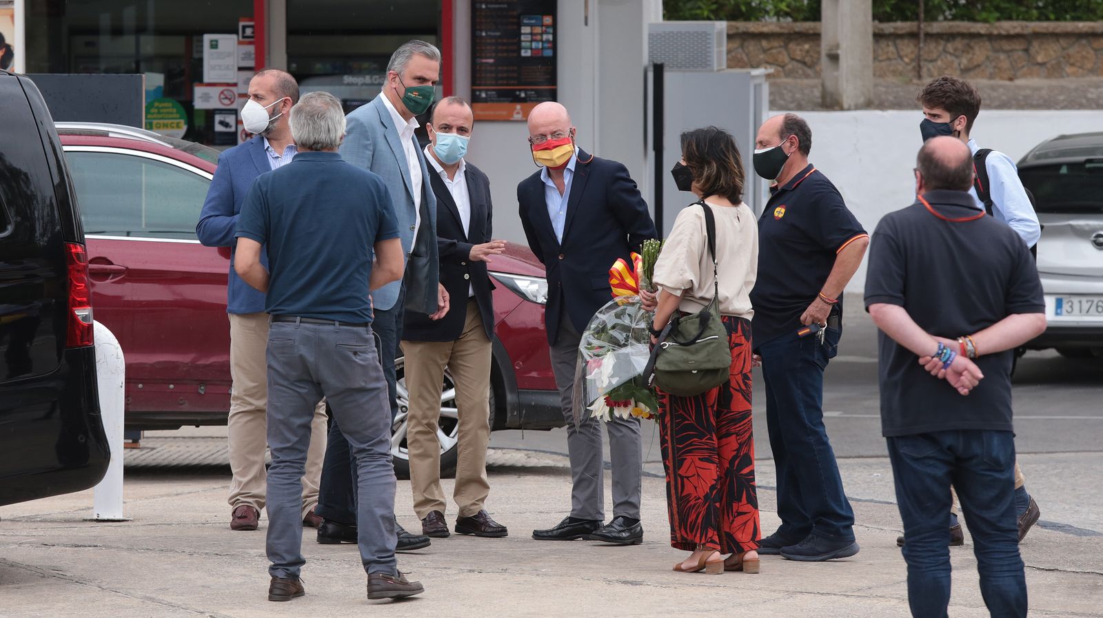 Ortega Smith asiste al homenaje de Vox al guardia civil Agustín Cárdenas en Jerez