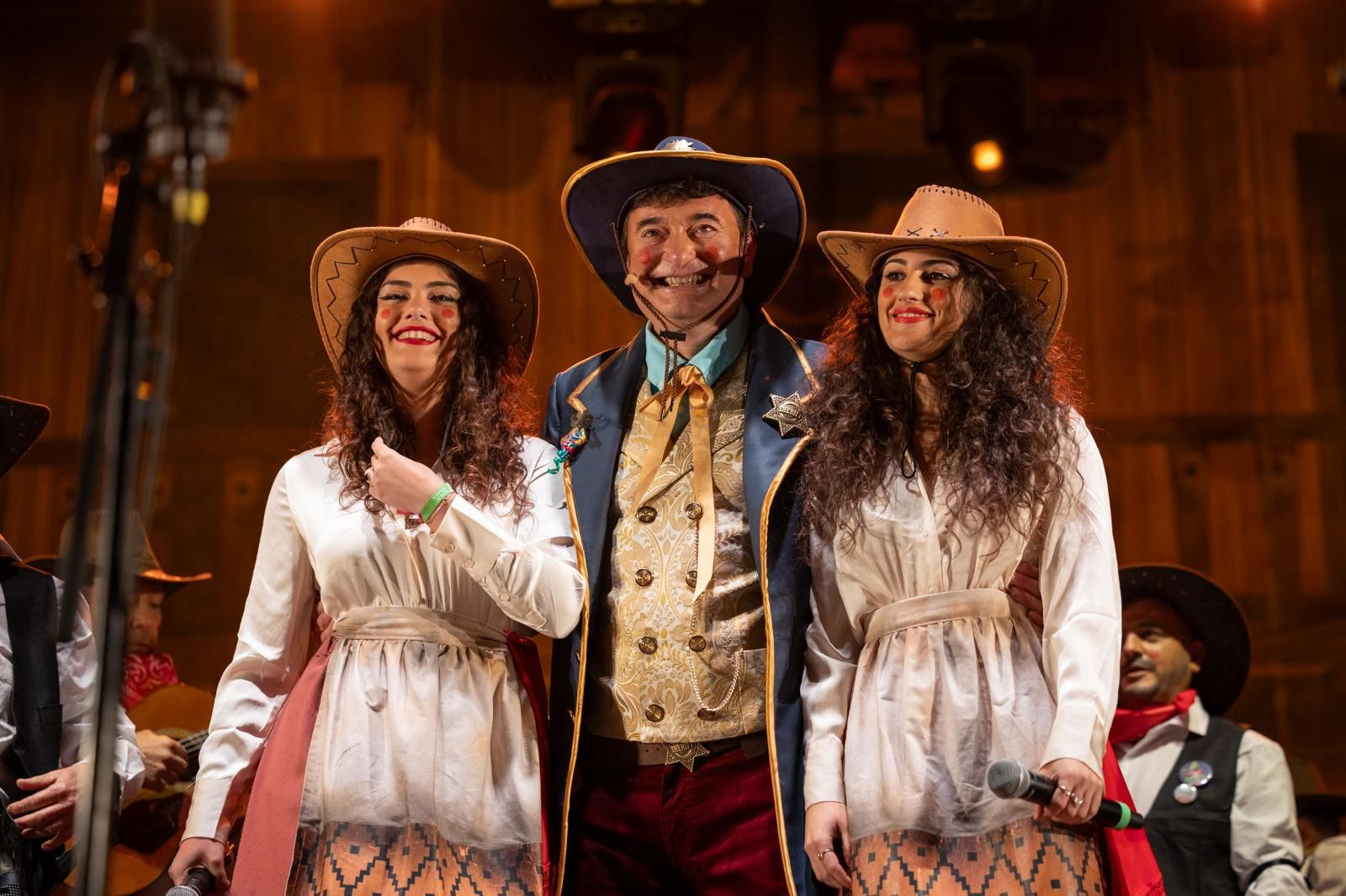 Todas las imágenes del pregón del Sheriff del Carnaval de Cádiz 2024