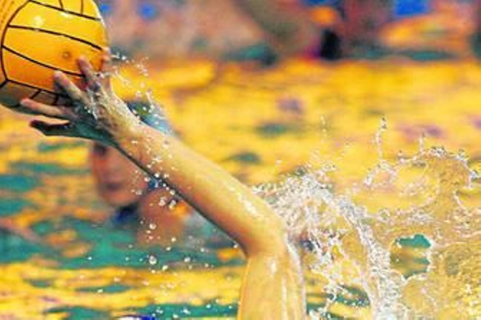 Deportes en la piscina