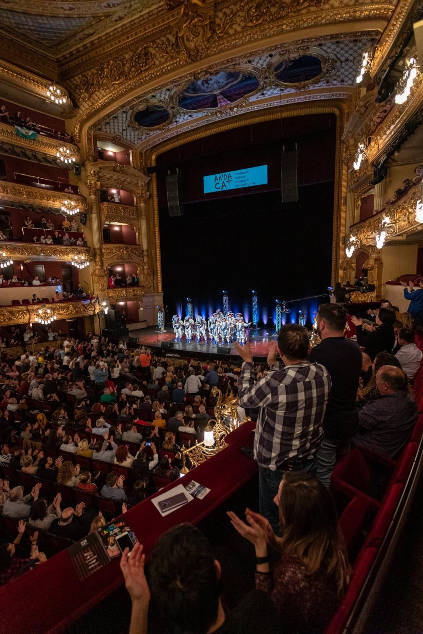 Comparsa 'El marques de Cádiz' en el teatro Liceo
