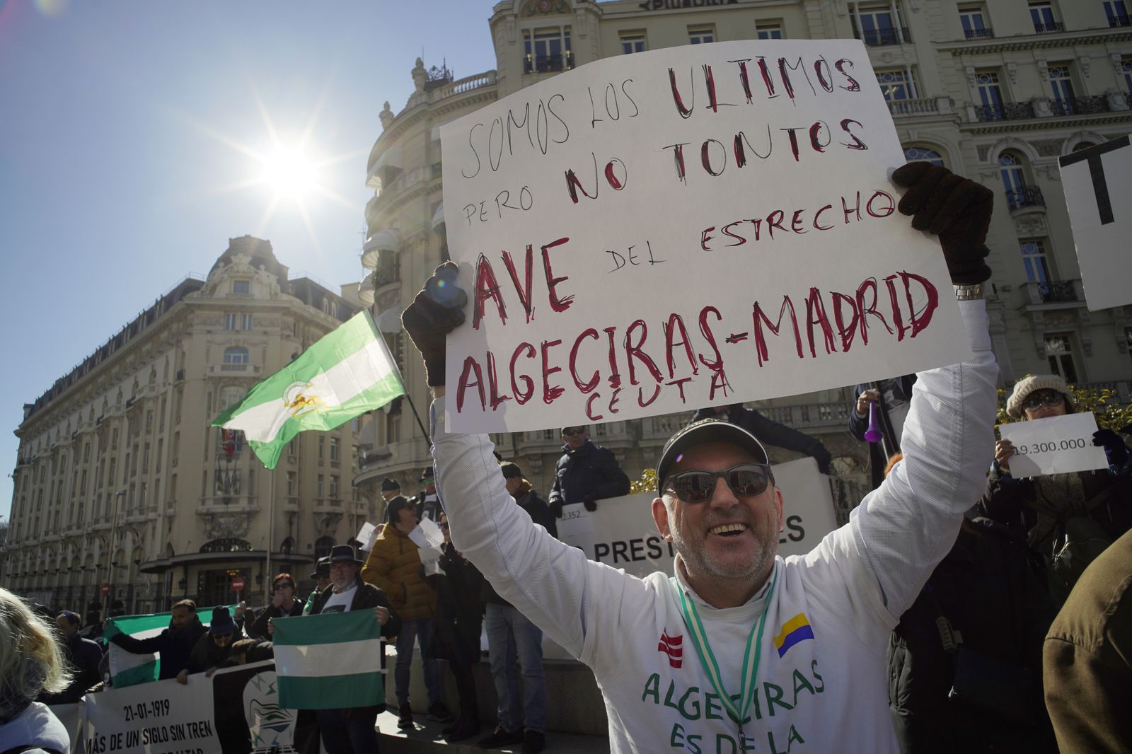 Concentración de Andalucía Bay 20.30 por la mejora de la conexión ferroviaria en Madrid