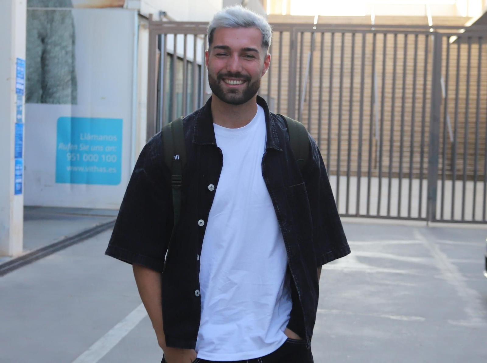 Las fotos de Álex Pastor, primer fichaje del Málaga, en La Rosaleda