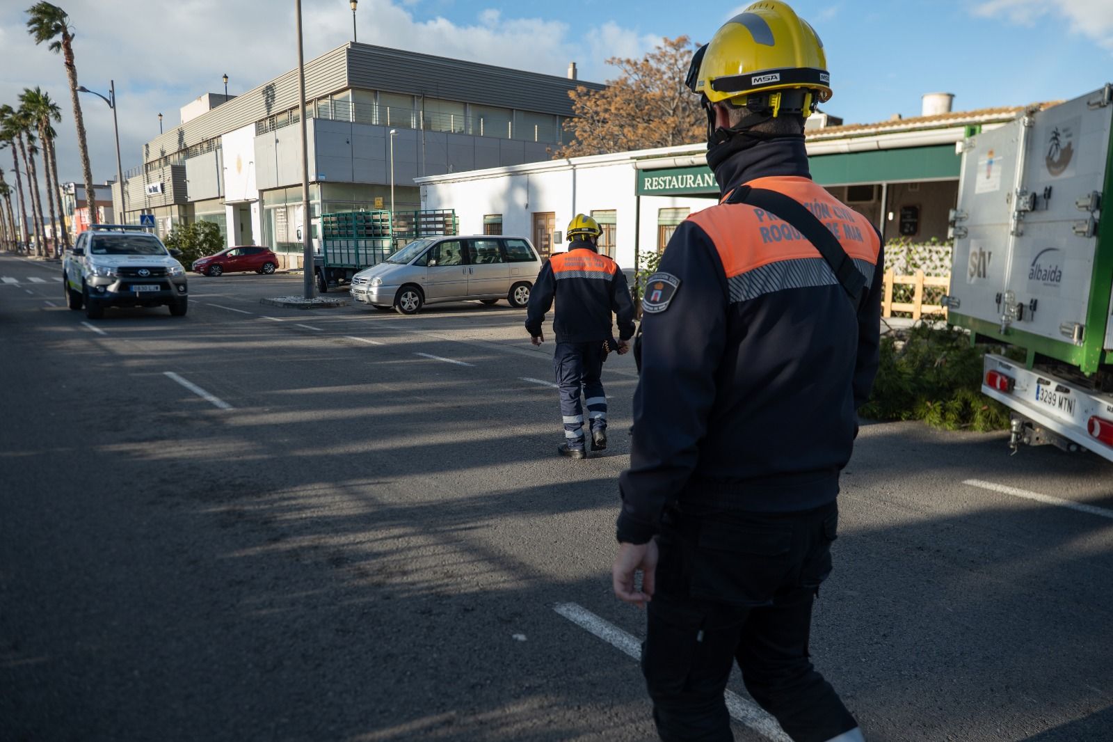 Roquetas planta cara a la borrasca Leonardo: un despliegue humano y técnico frente al temporal