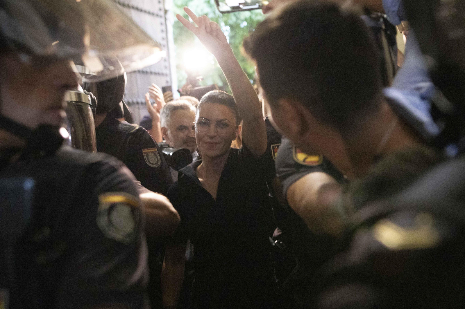 Altercados en la conferencia de Macarena Olona en Granada