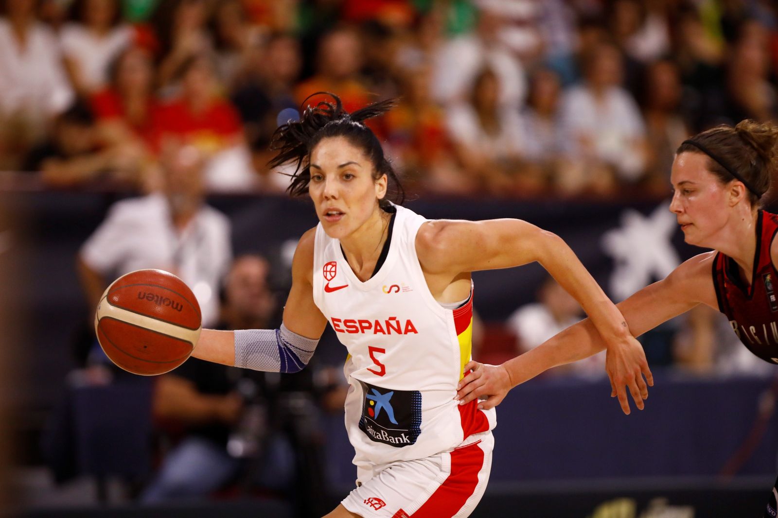 Las mejores fotos de la victoria de la selección española femenina de baloncesto ante Bélgica, en Córdoba