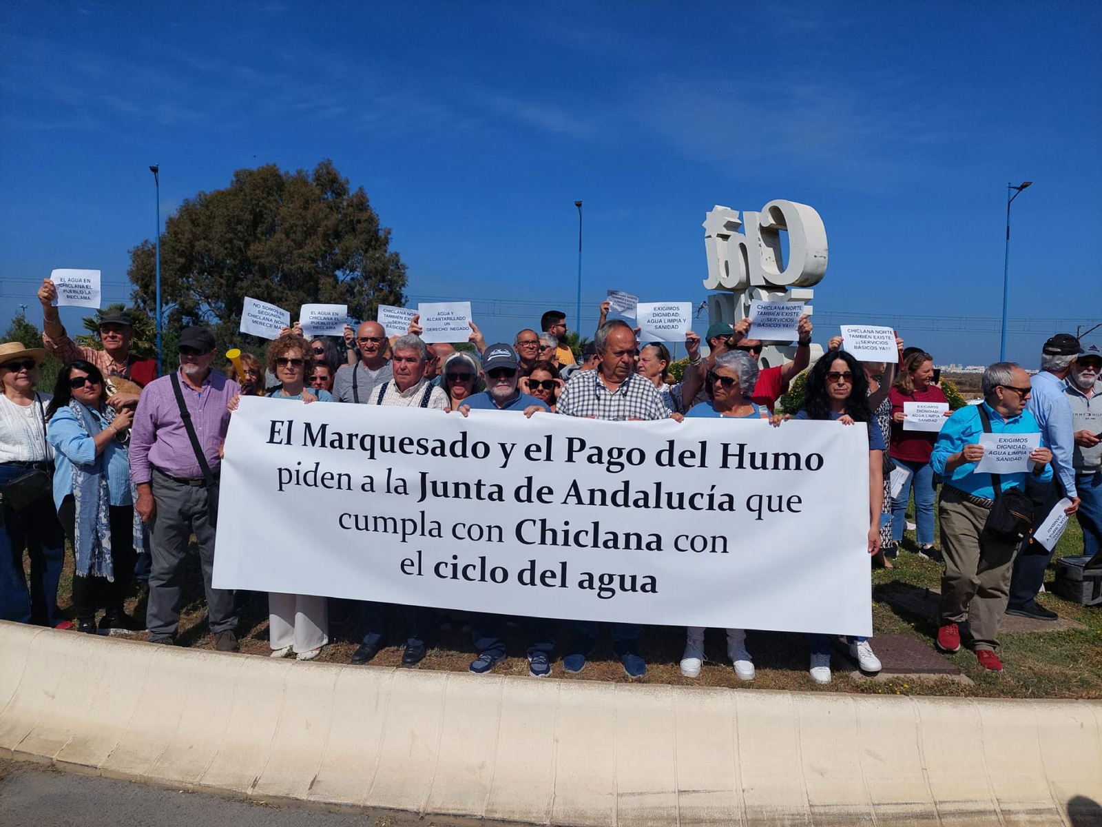 Manifestación de vecinos sobre este asunto.