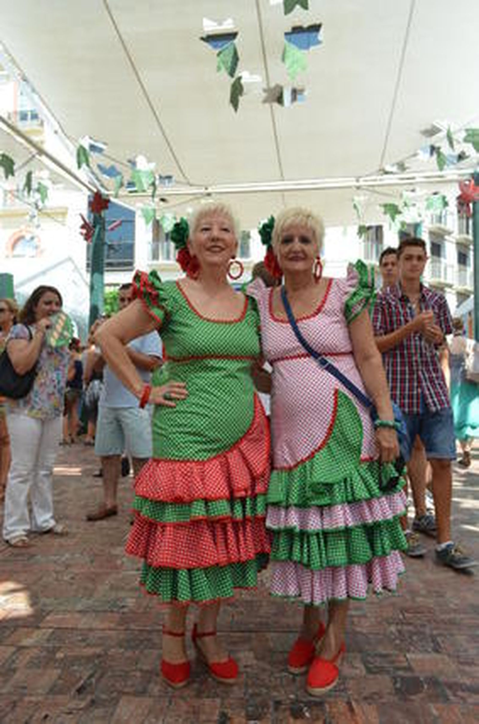 Jolgorio en el Real y en el centro

Foto: Marta González / Javier Albiñana