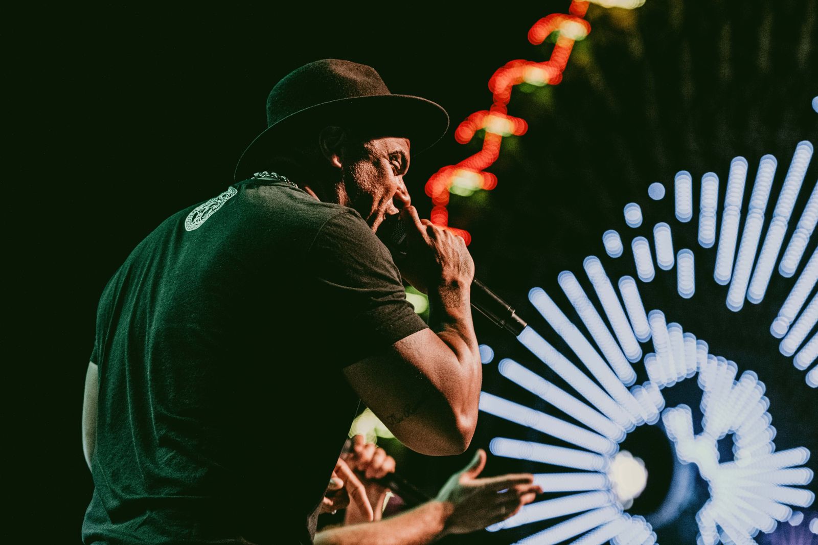 Henry Mendez, durante su actuación.