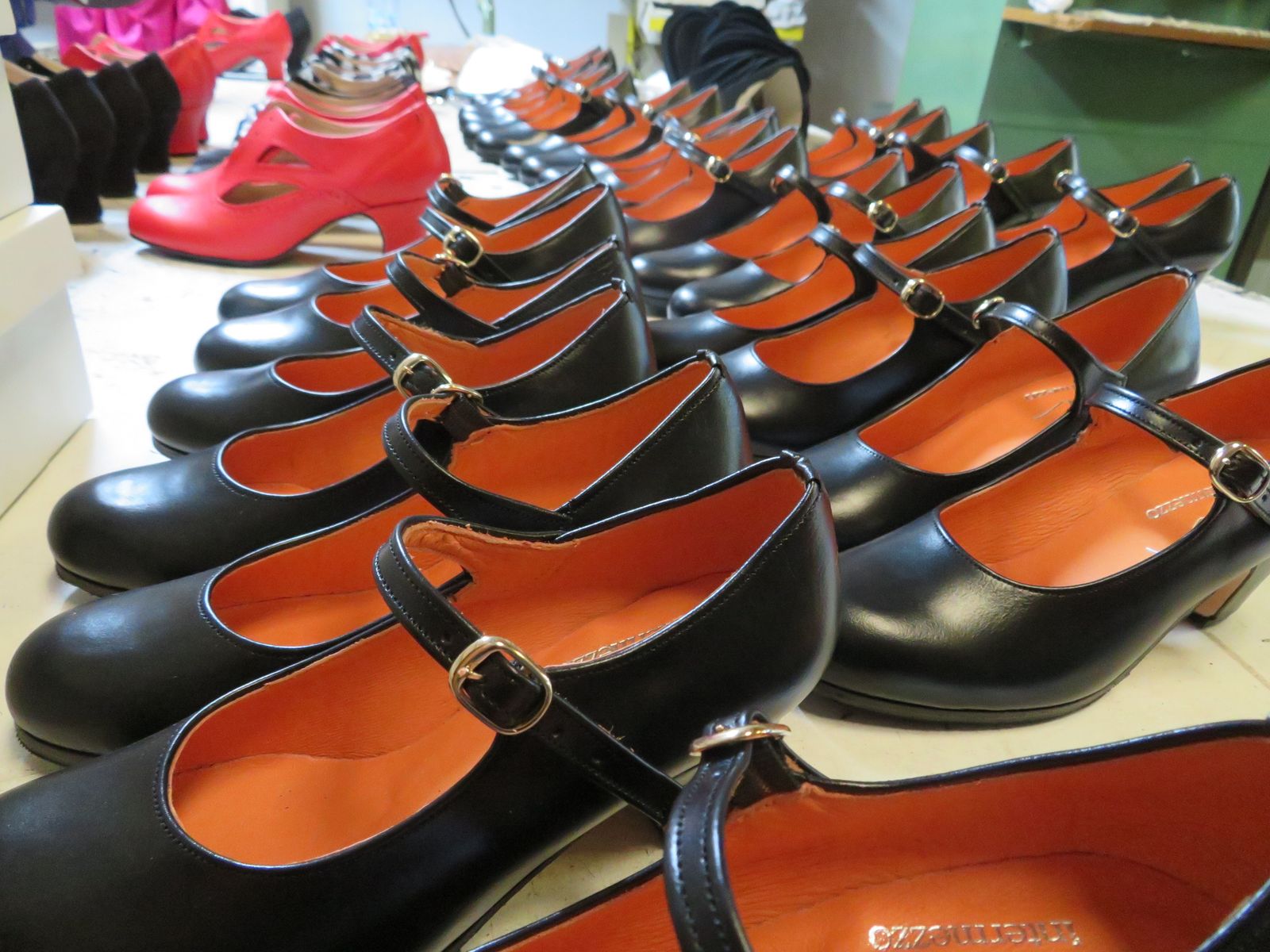 Zapatos de flamenca artesanos.