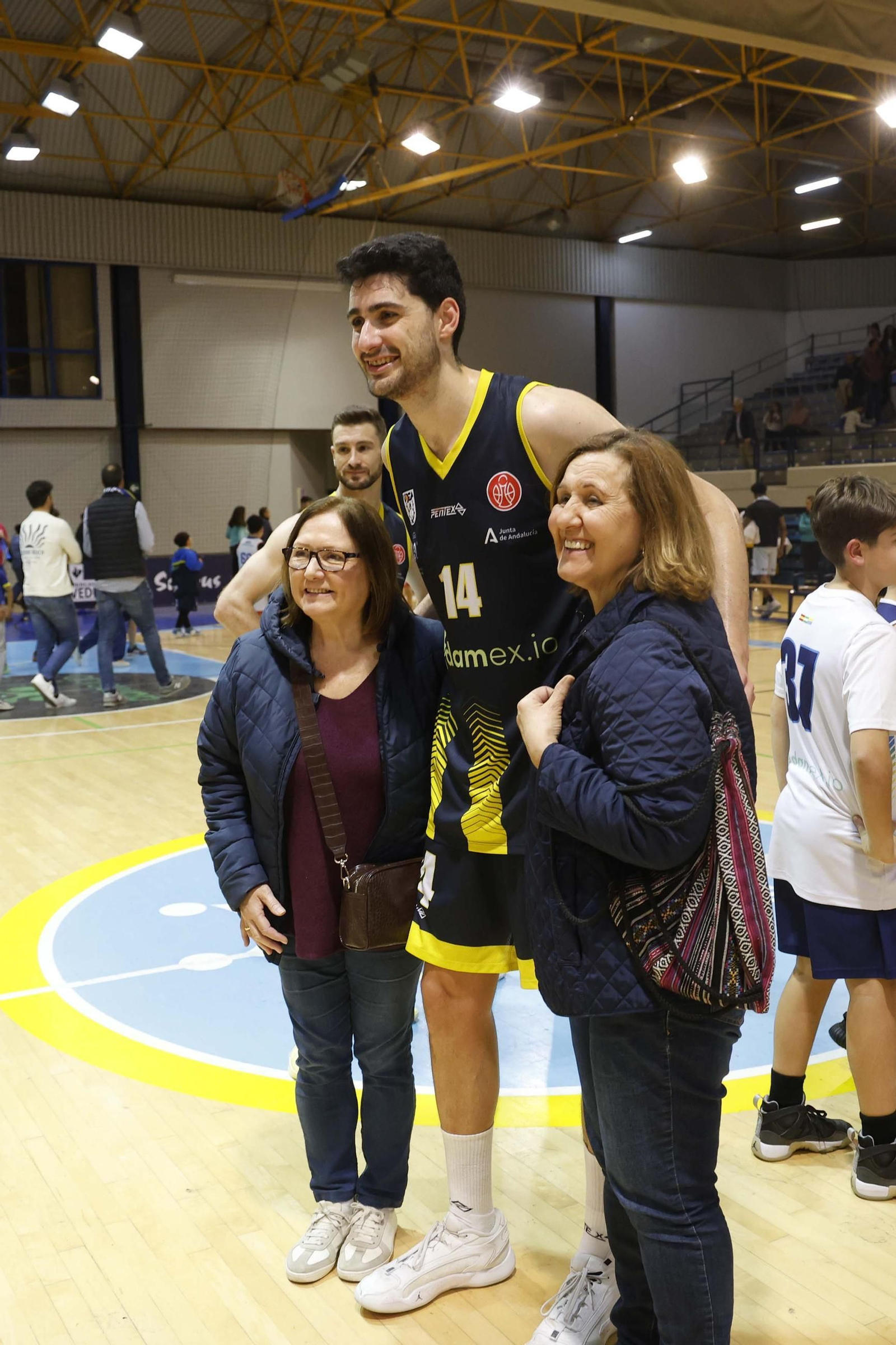 Las fotos del Udea-Cáceres de Segunda FEB