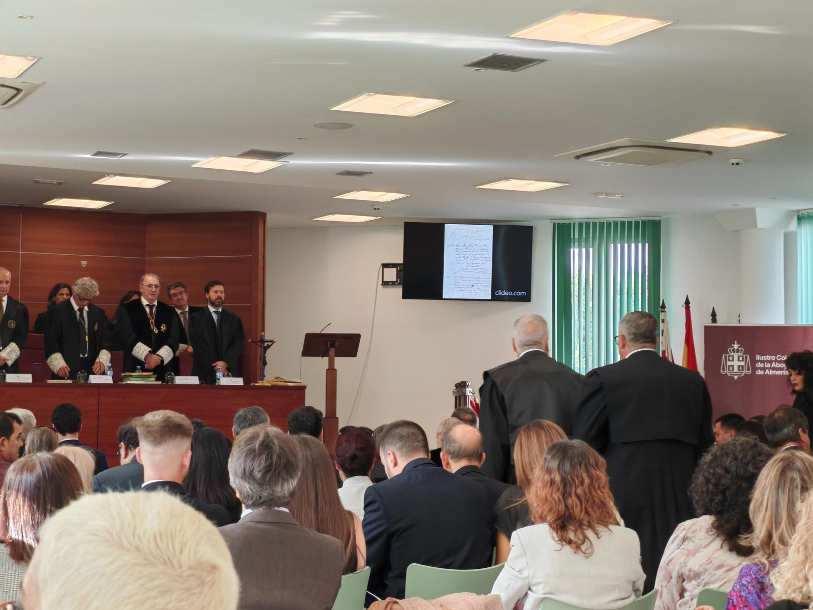 Actos del Colegio de Abogados por Santa Teresa.