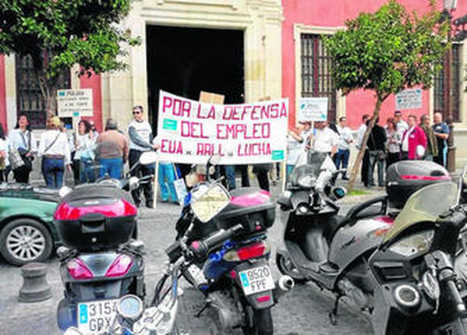 Un grupo de concentrados, ayer en Sevilla.