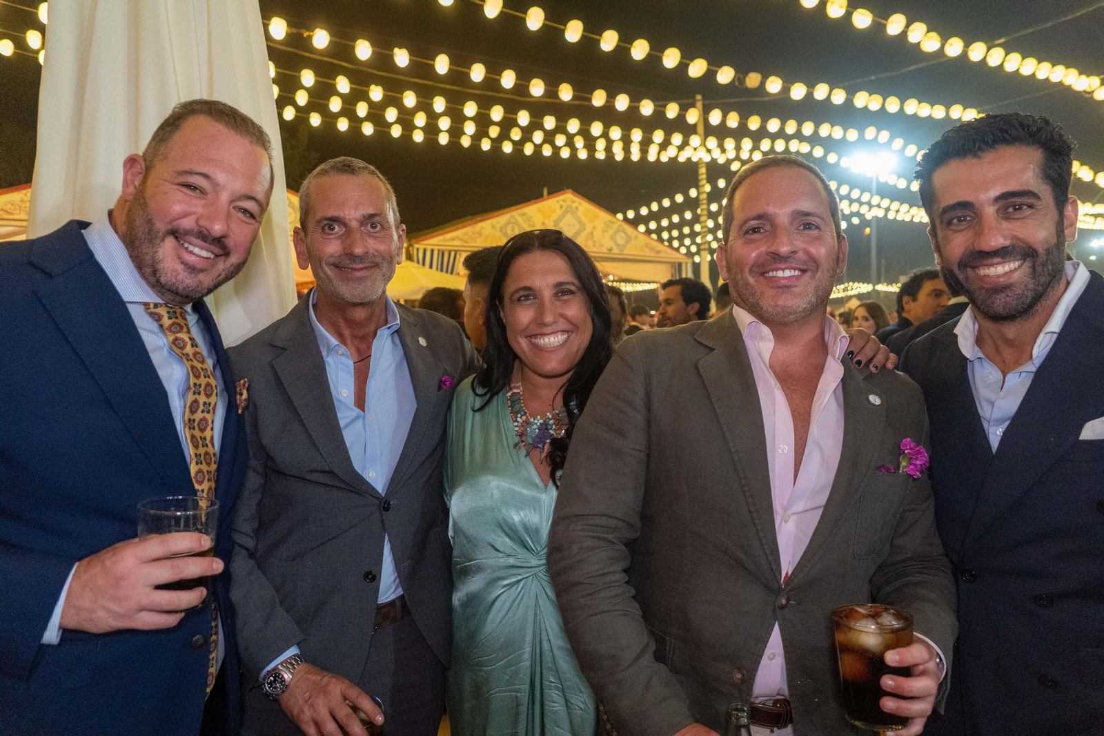 Imágenes del ambiente del ambiente de la noche del sábado en la Feria de Otoño y del Caballo 2025 de Huelva