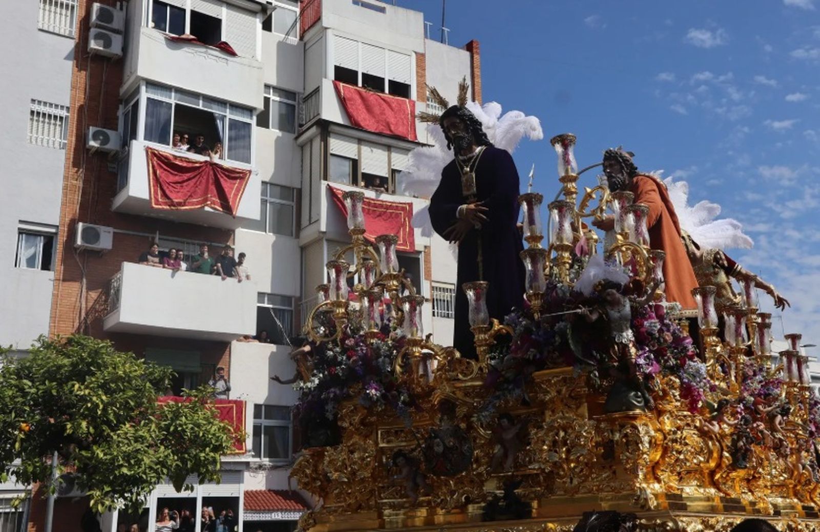 El Cautivo tomará también por la Alfalfa de regreso al barrio