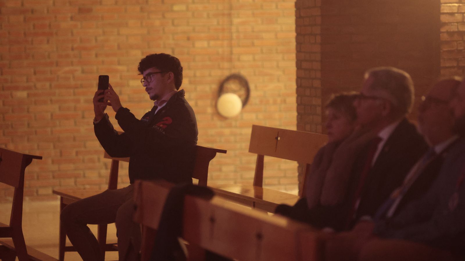 Las fotos del Pregón del Costalero a cargo de Manu Gil