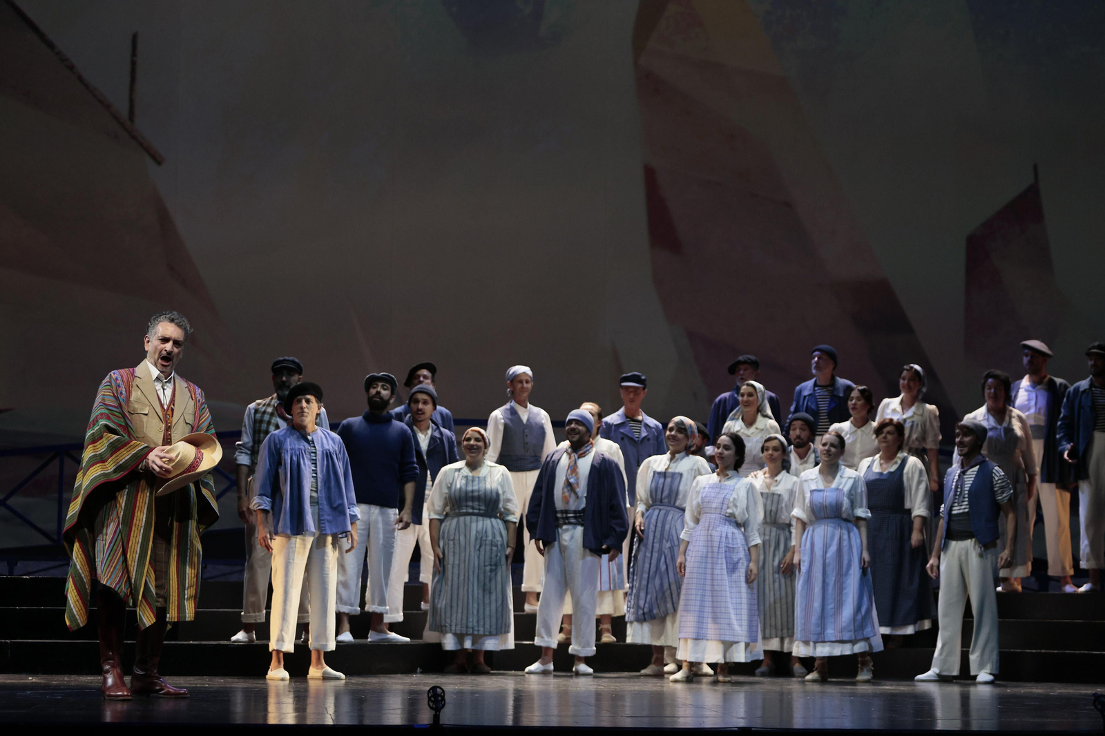 Las imágenes de la zarzuela "Los Gavilanes" en el Maestranza