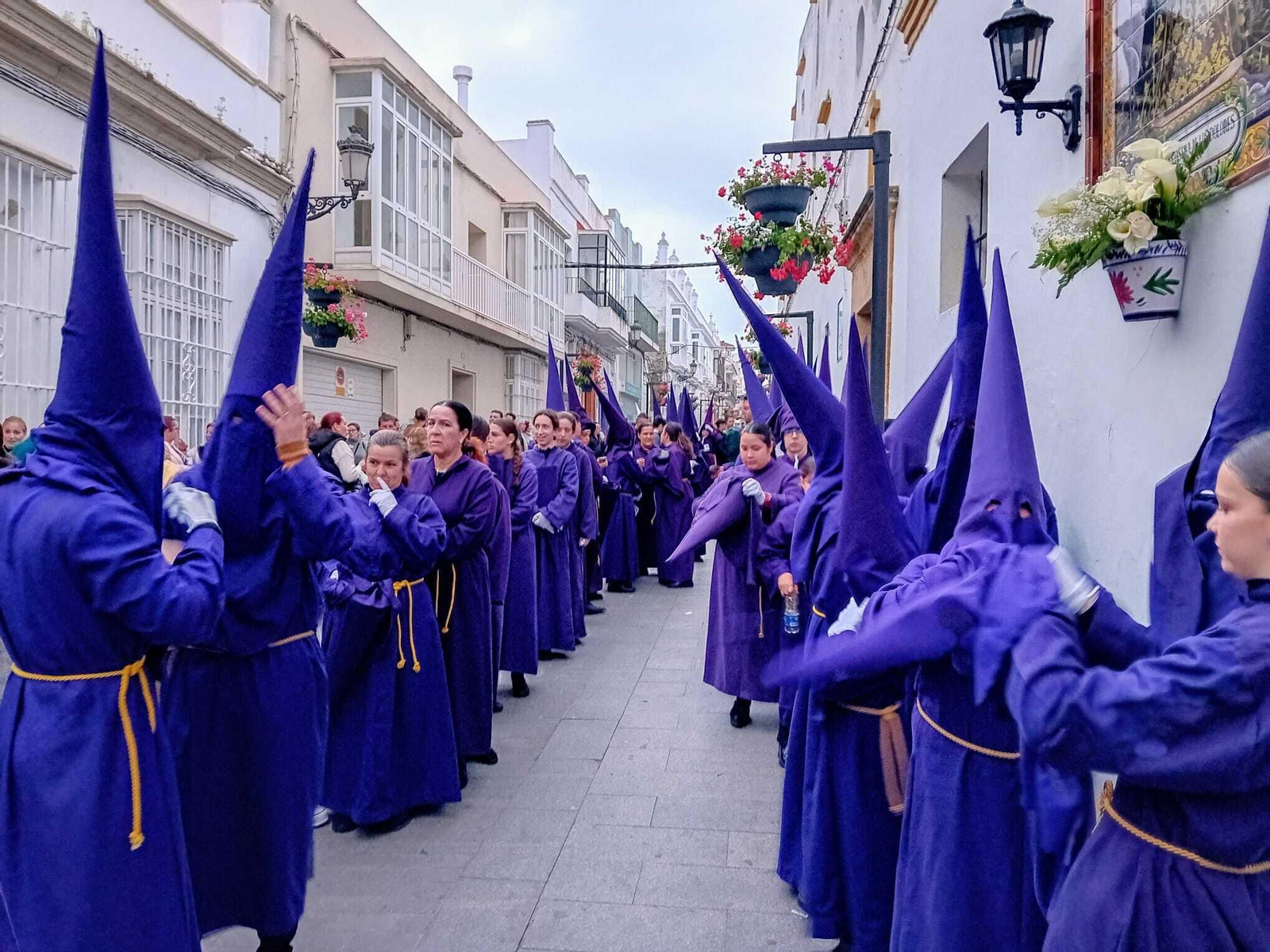 Imágenes de la Cofradía de Jesús Nazareno de la Semana Santa de Chiclana 2024