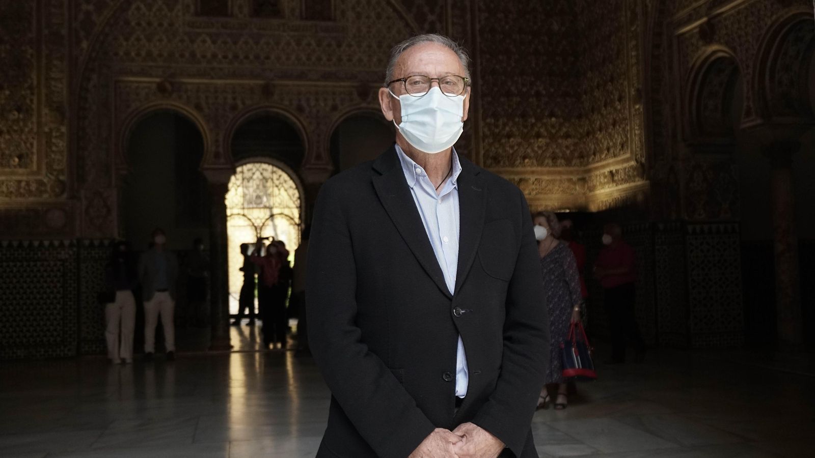 Román Fernández-Baca a las puertas del Salón de Embajadores.