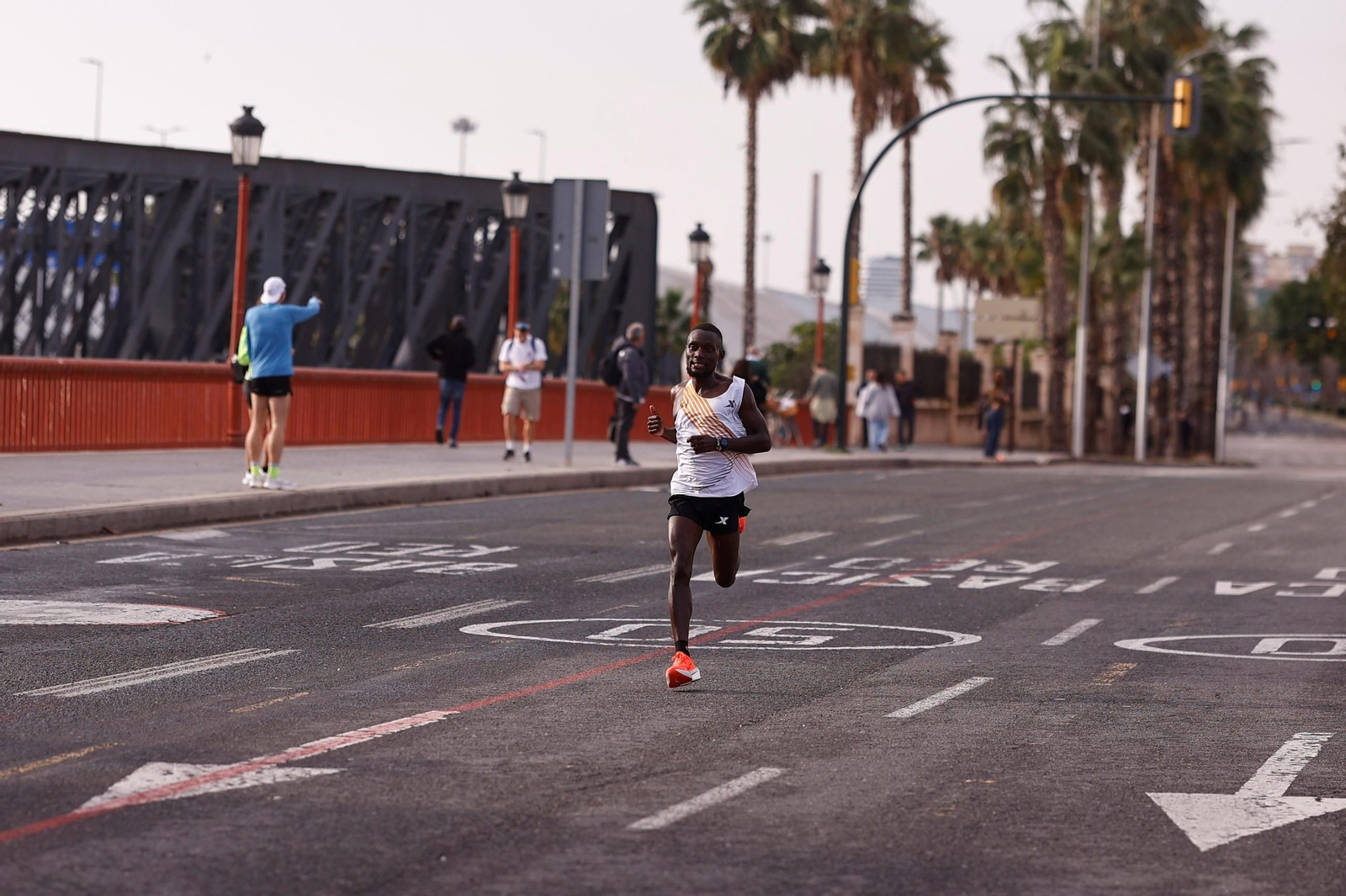 Las fotos de la Maratón de Málaga 2025