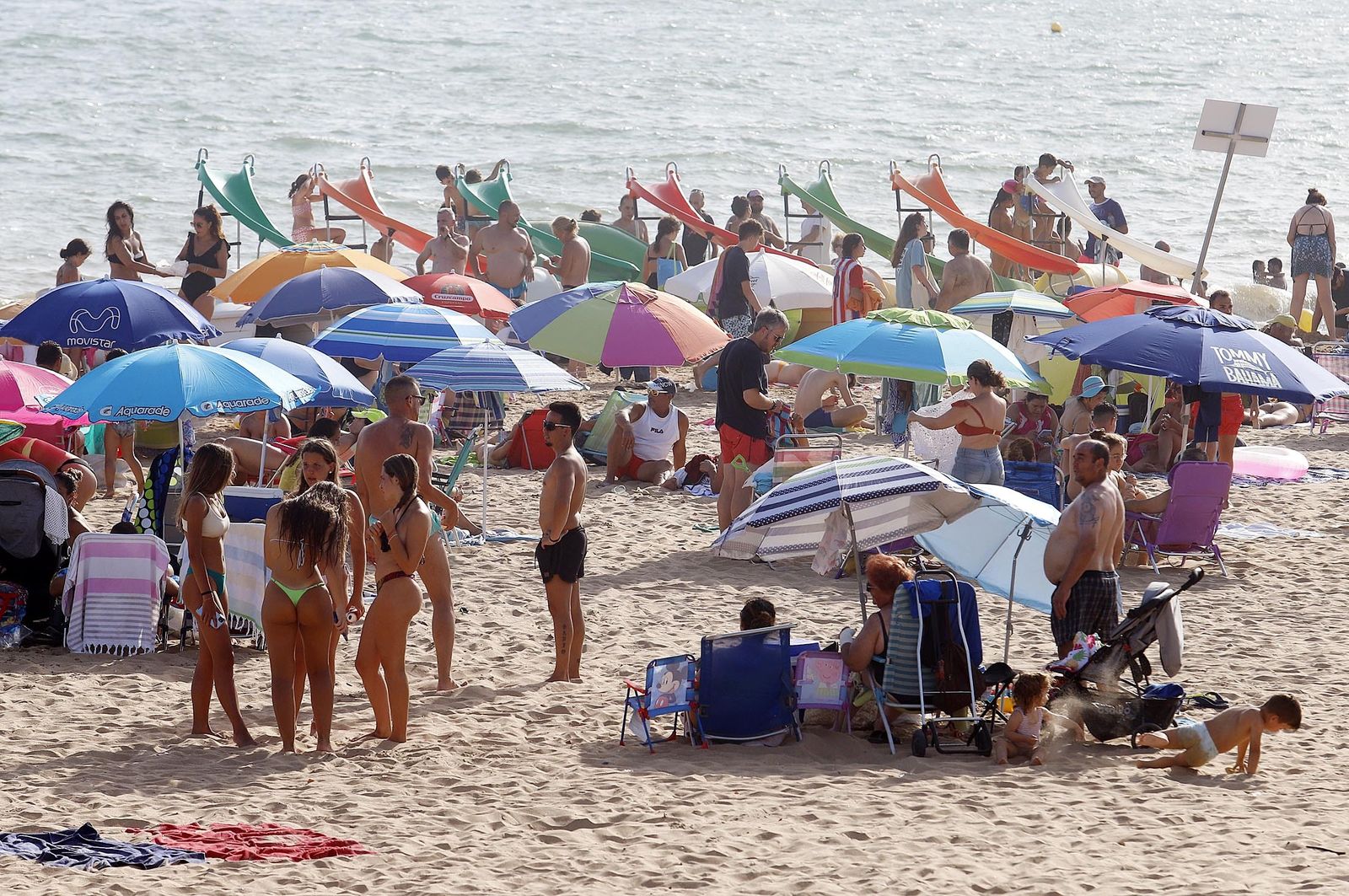 Playa de Punta Umbría en este domingo de mediados de julio.