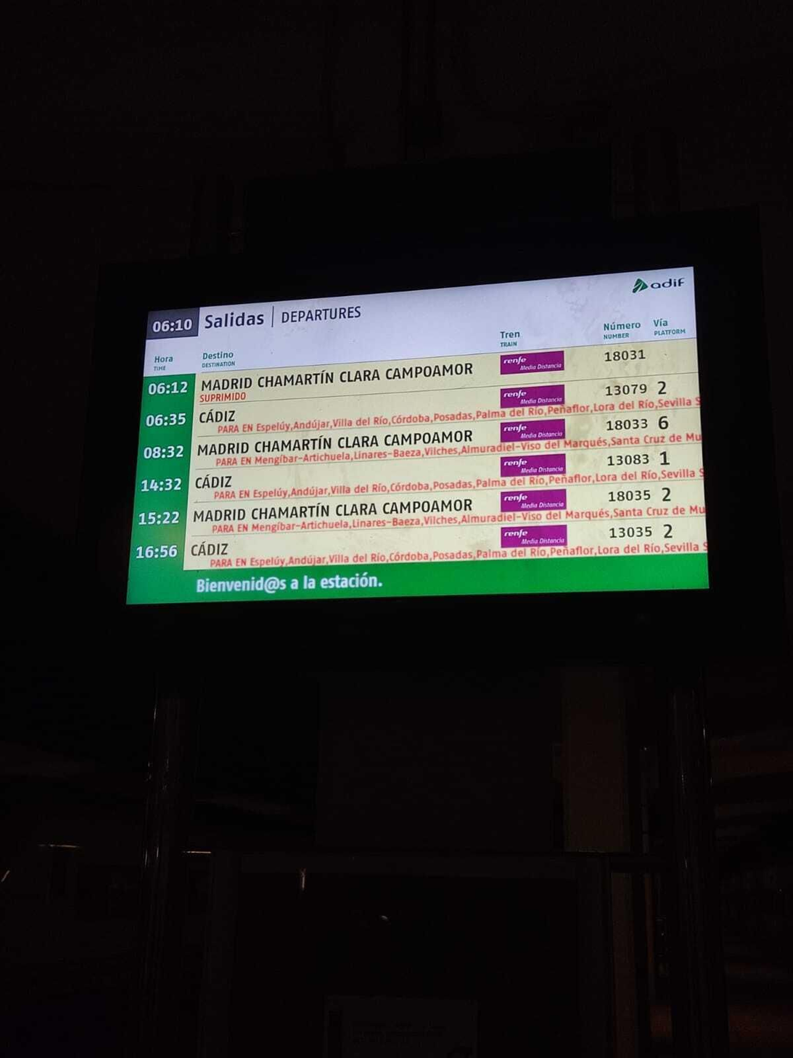 Imagen de la pantalla con el tren suprimido. Imagen de la pantalla con el tren suprimido.
