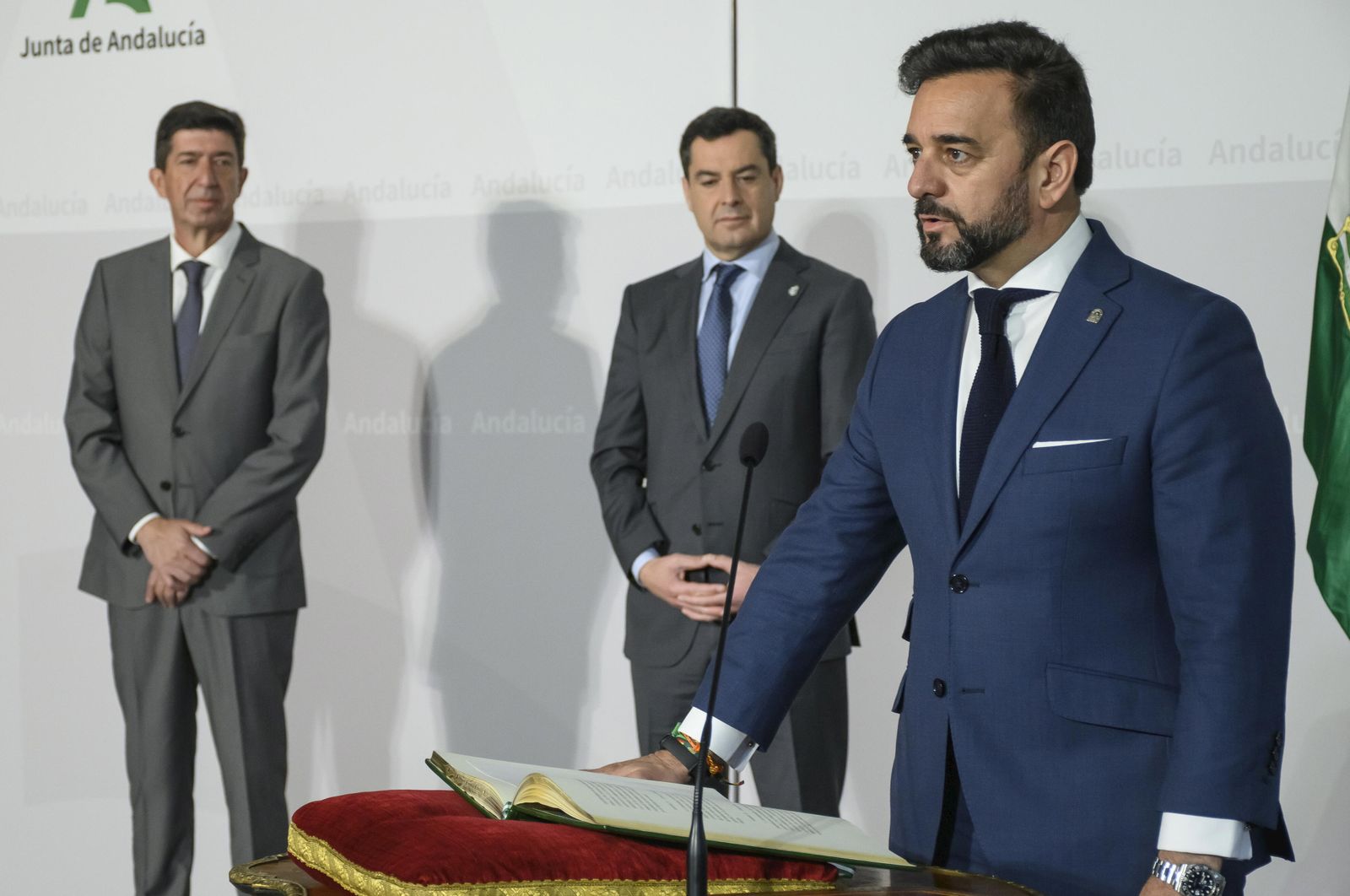 Manuel Alejandro Cardenete, en primer plano.