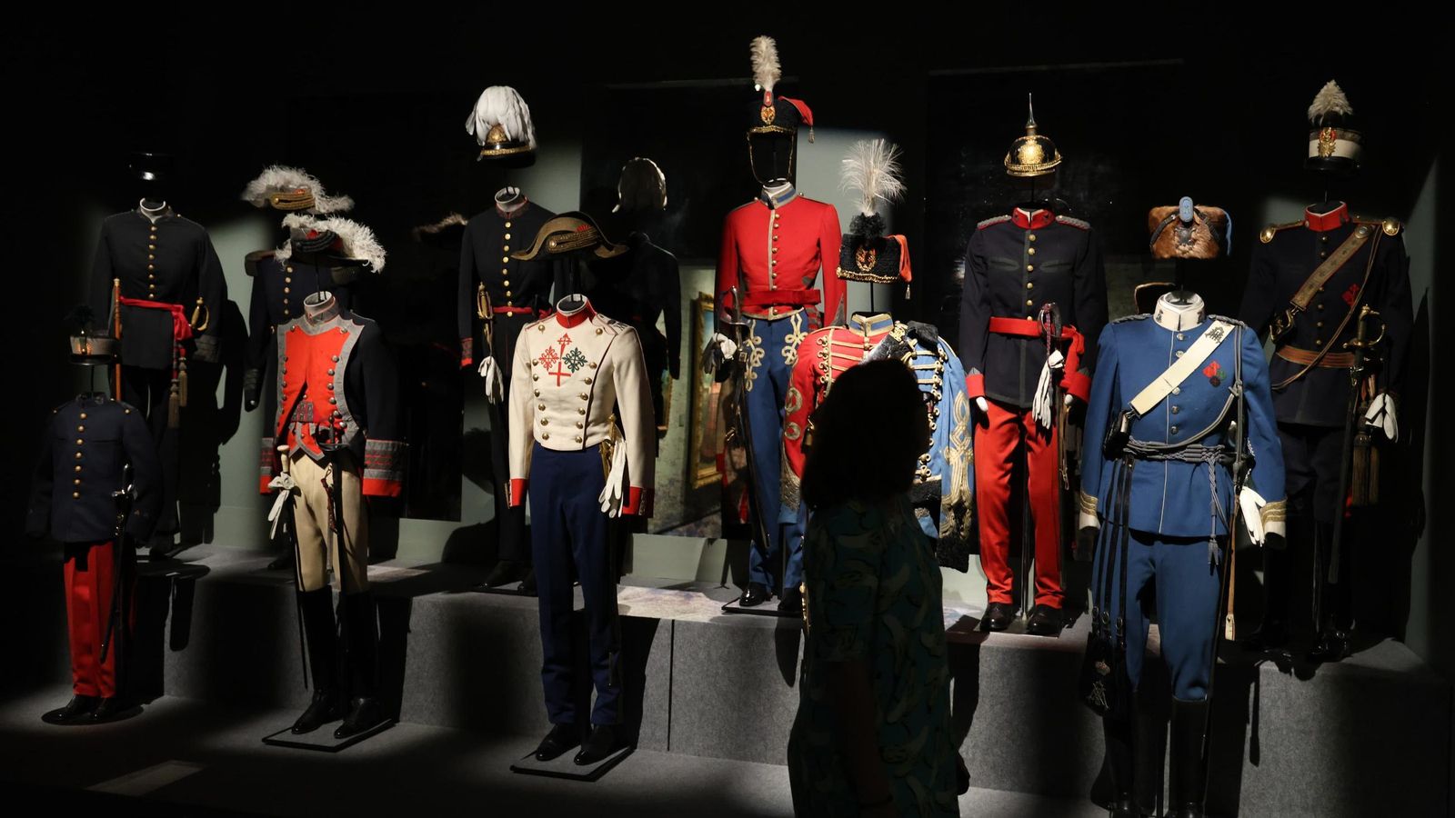 Colección de uniformes de Alfonso XII y Alfonso XIII.