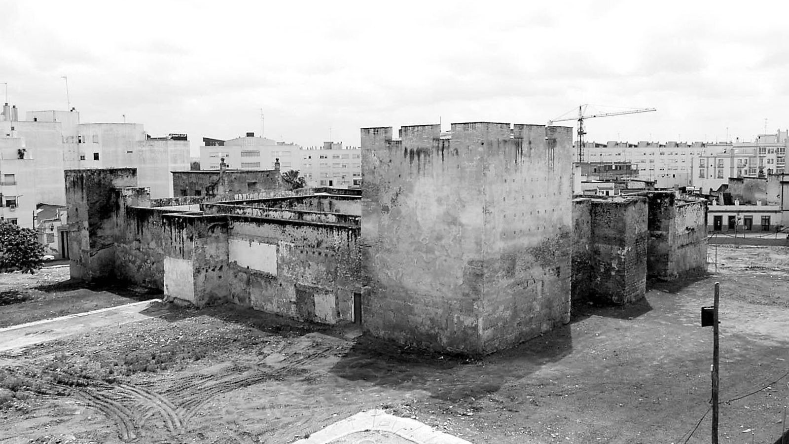 El Castillo de San Romualdo, tras las últimas demoliciones acometidas en 2004.