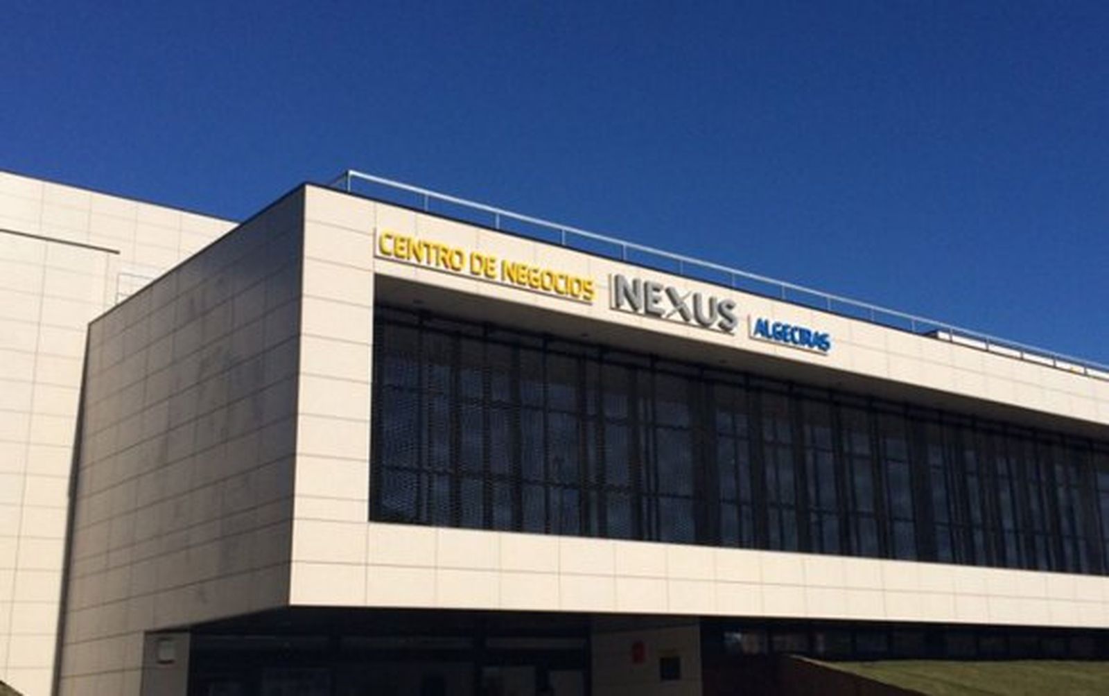 Encuentro de Ideas del Estrecho de Gibraltar en el edificio Nexus de Algeciras