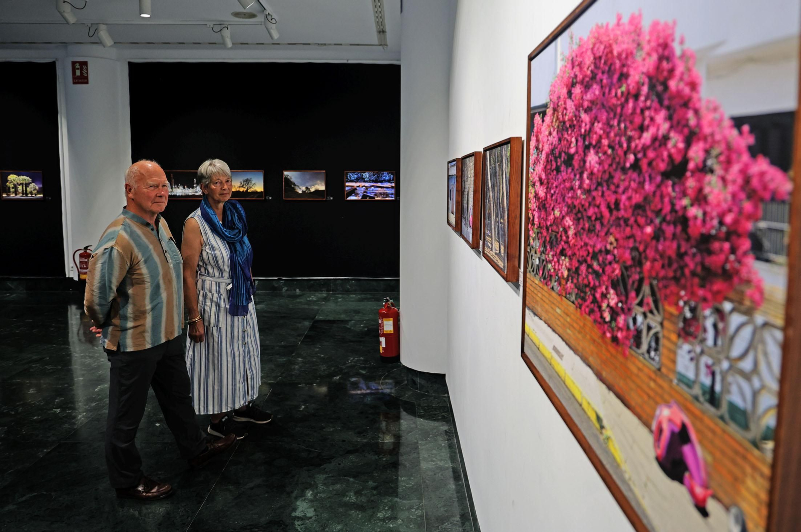 Imágenes de la exposición fotográfica 'Ítems de dudable belleza' del fotógrafo Rafael E.Cárdenas
