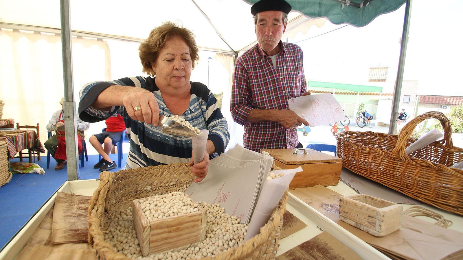 Tueste de garbanzos en ExpoBerja.