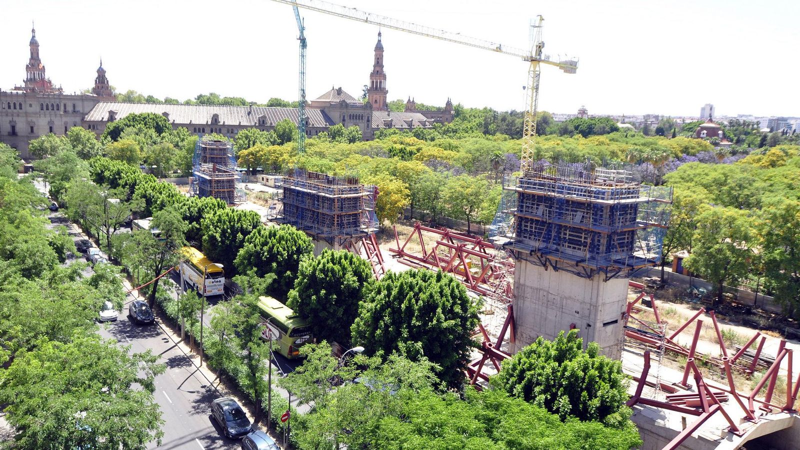 La construcción de la frustrada biblioteca.