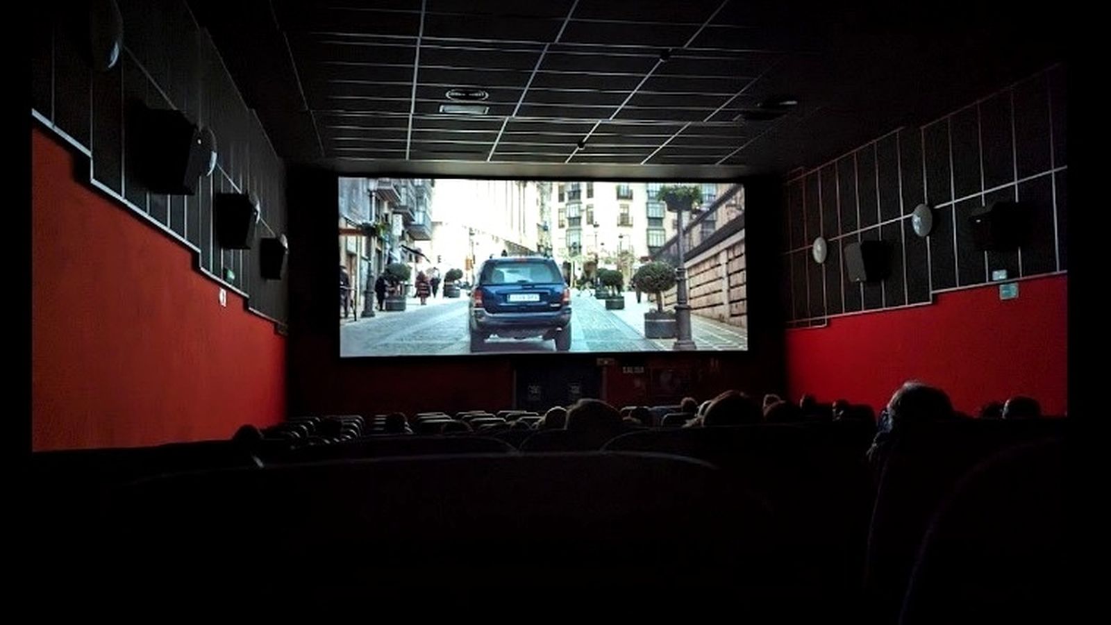 Una sala de los multicines durante una proyección.