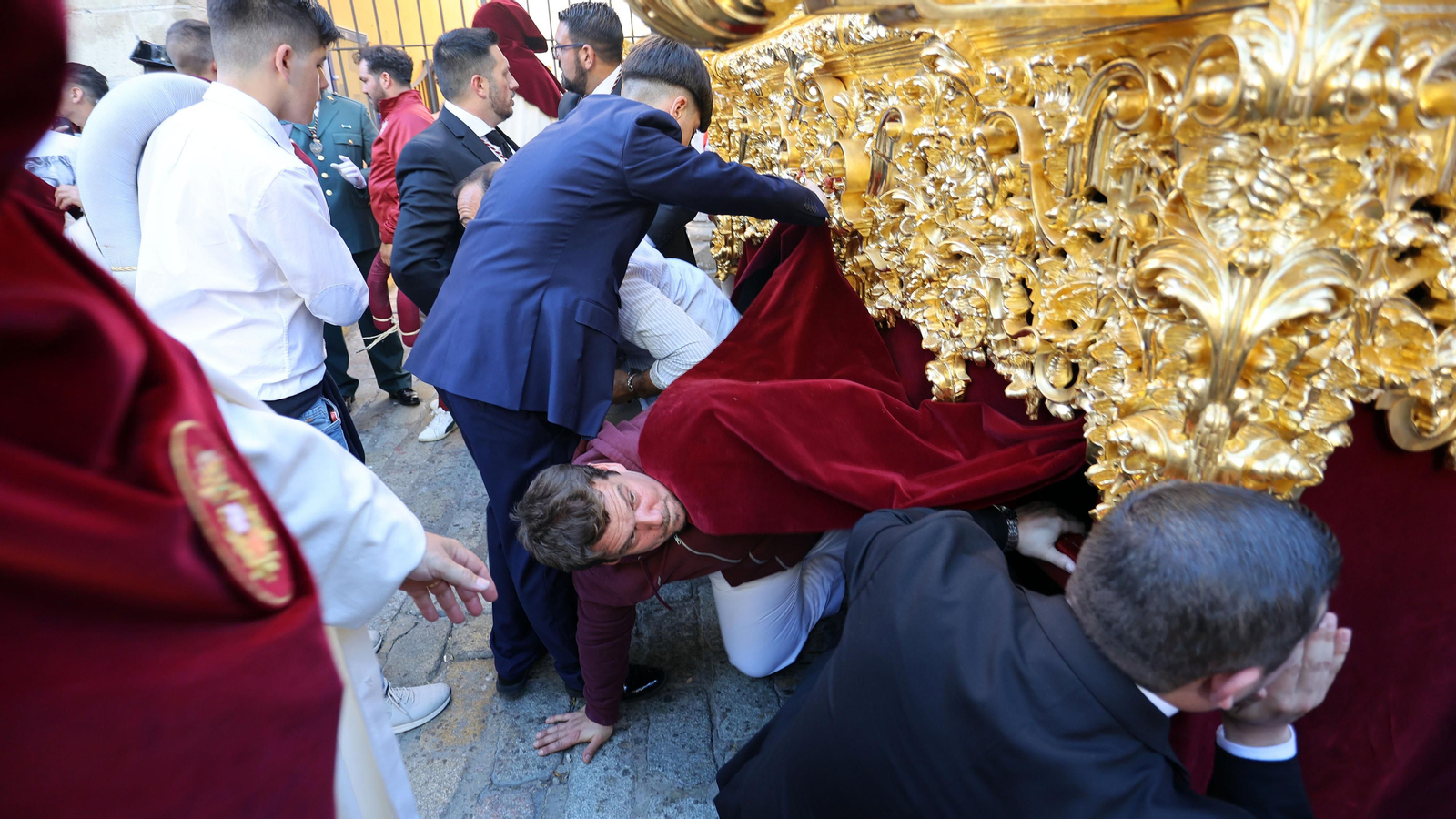 Miércoles Santo en Jerez: Las imágenes de la hermandad del Soberano Poder
