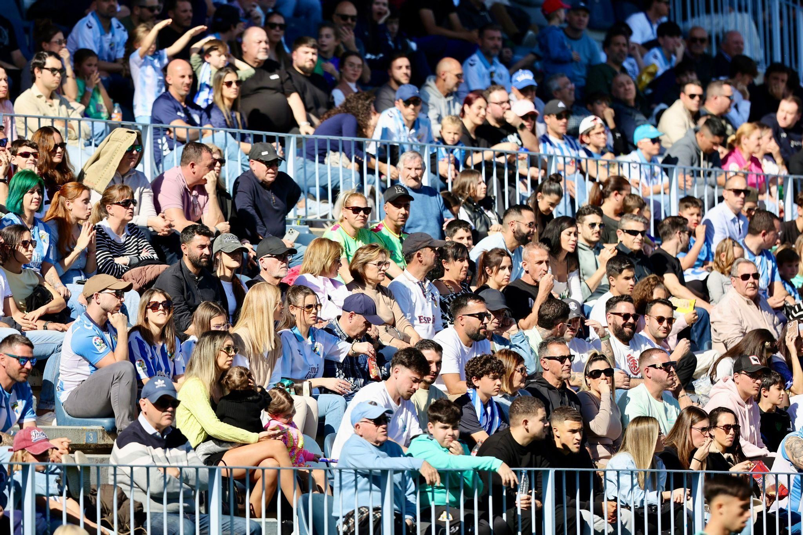 Búscate en las fotos del Málaga CF - Atlético Baleares