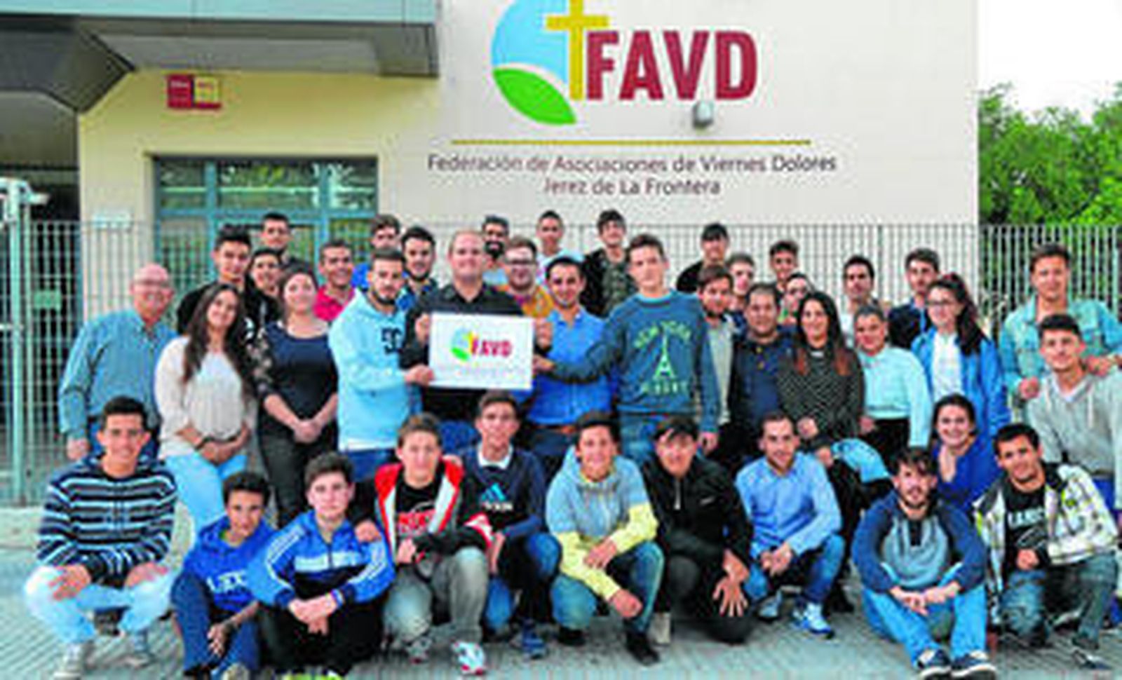 La primera directiva de la recién nacida Federación del Viernes de Dolores.