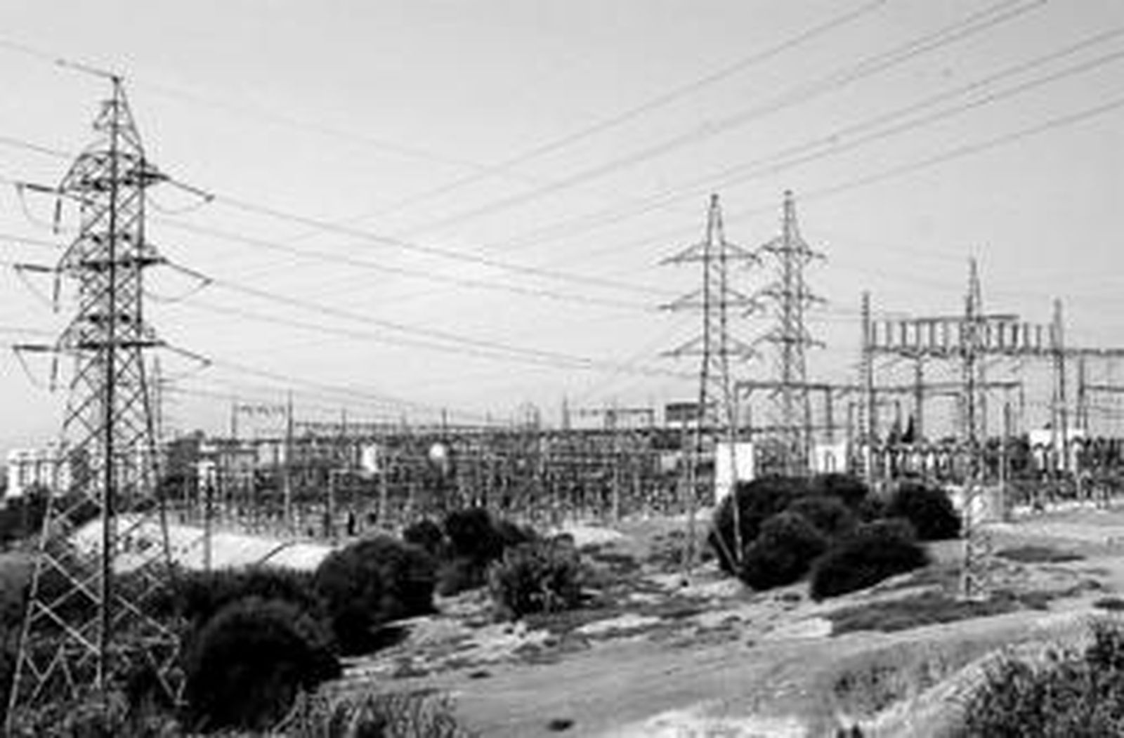 Imagen de la subestación eléctrica de Los Ramos, instalada en Puerto de la Torre.