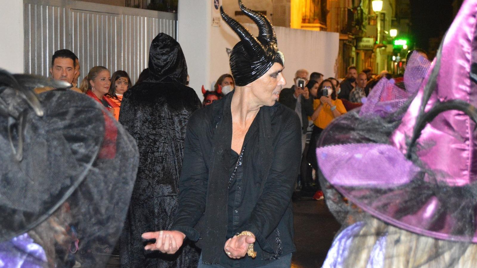 David Calleja, vestido de Maléfica durante la cabalgata.