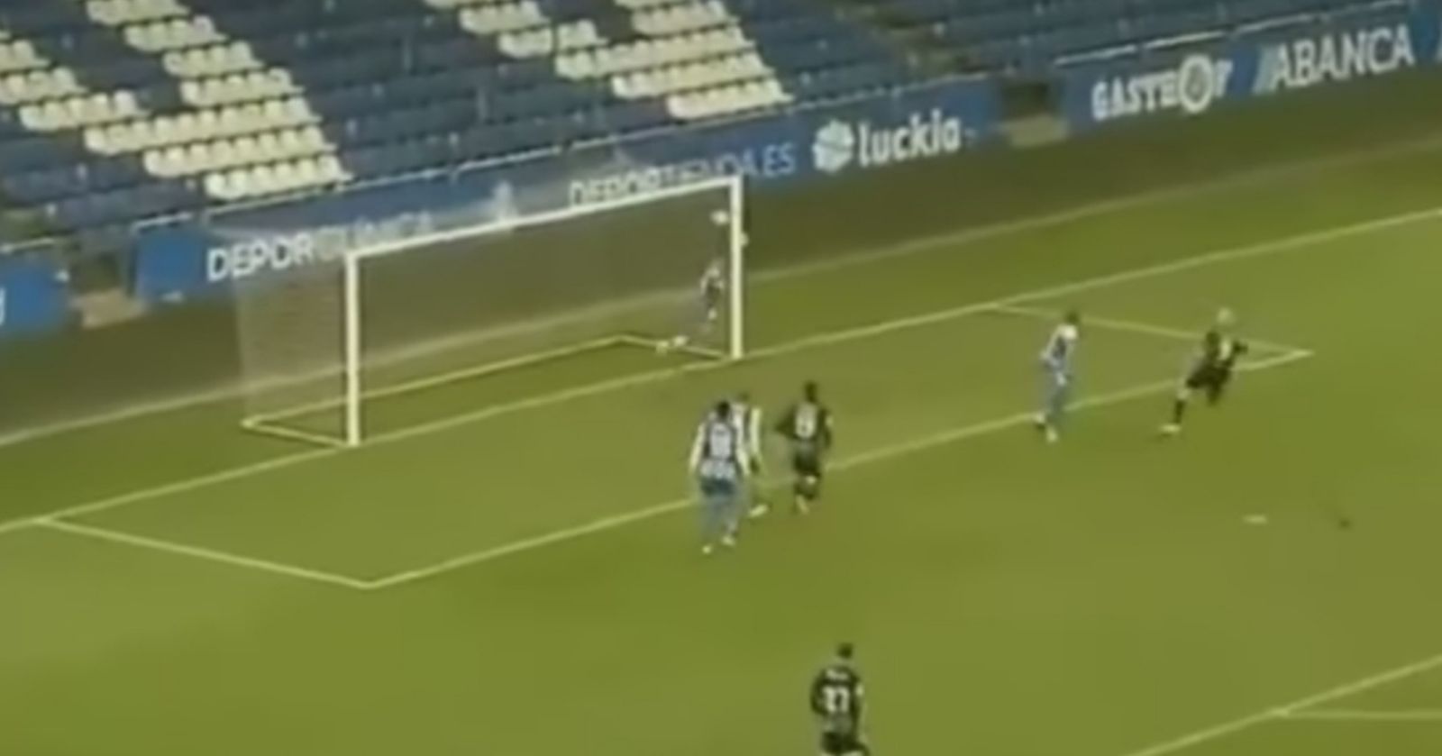 El vídeo del 'robo' al CD El Ejido en Riazor