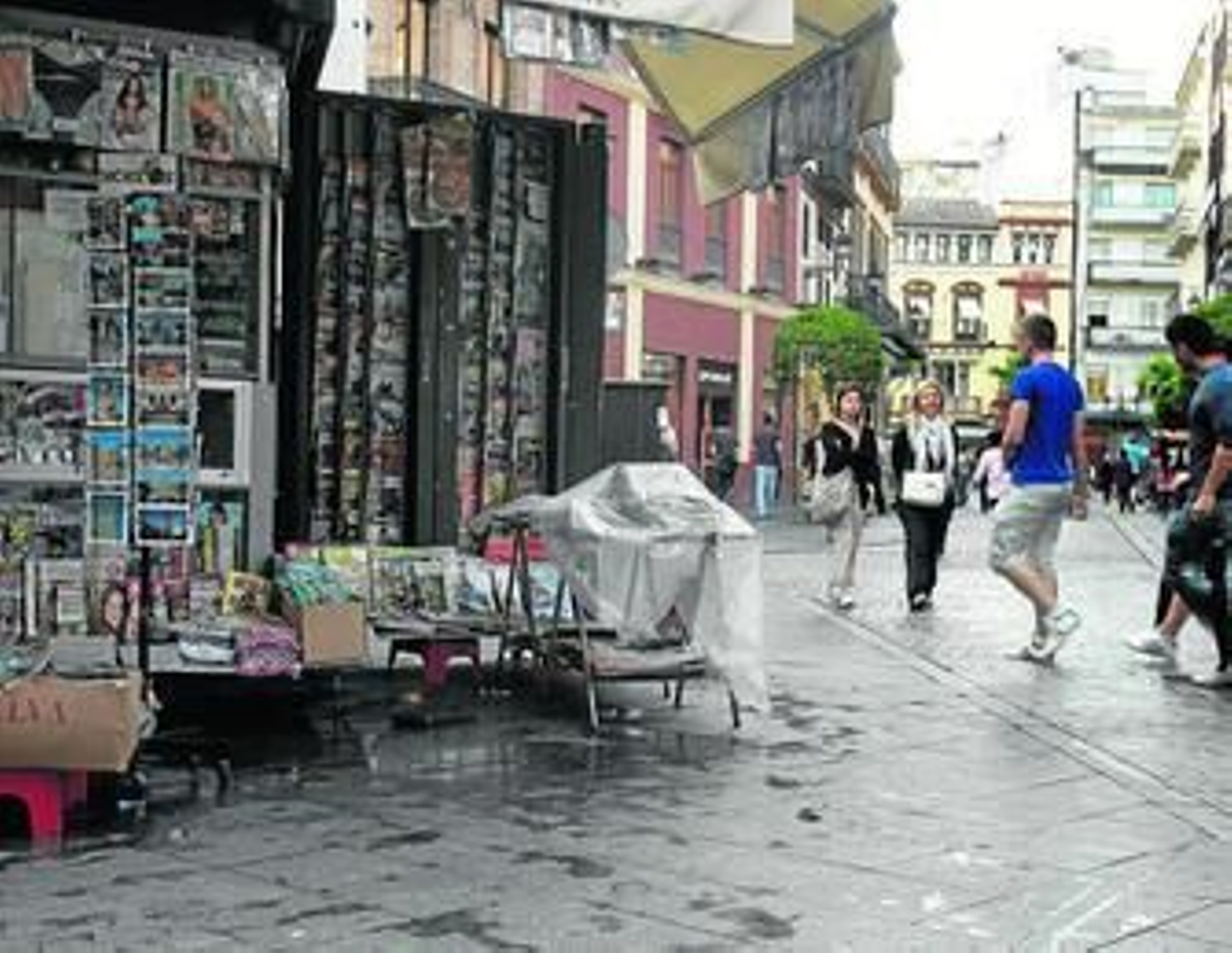 El quiosco de Curro está actualmente en la confluencia de las calles Velázquez y O'Donnell.