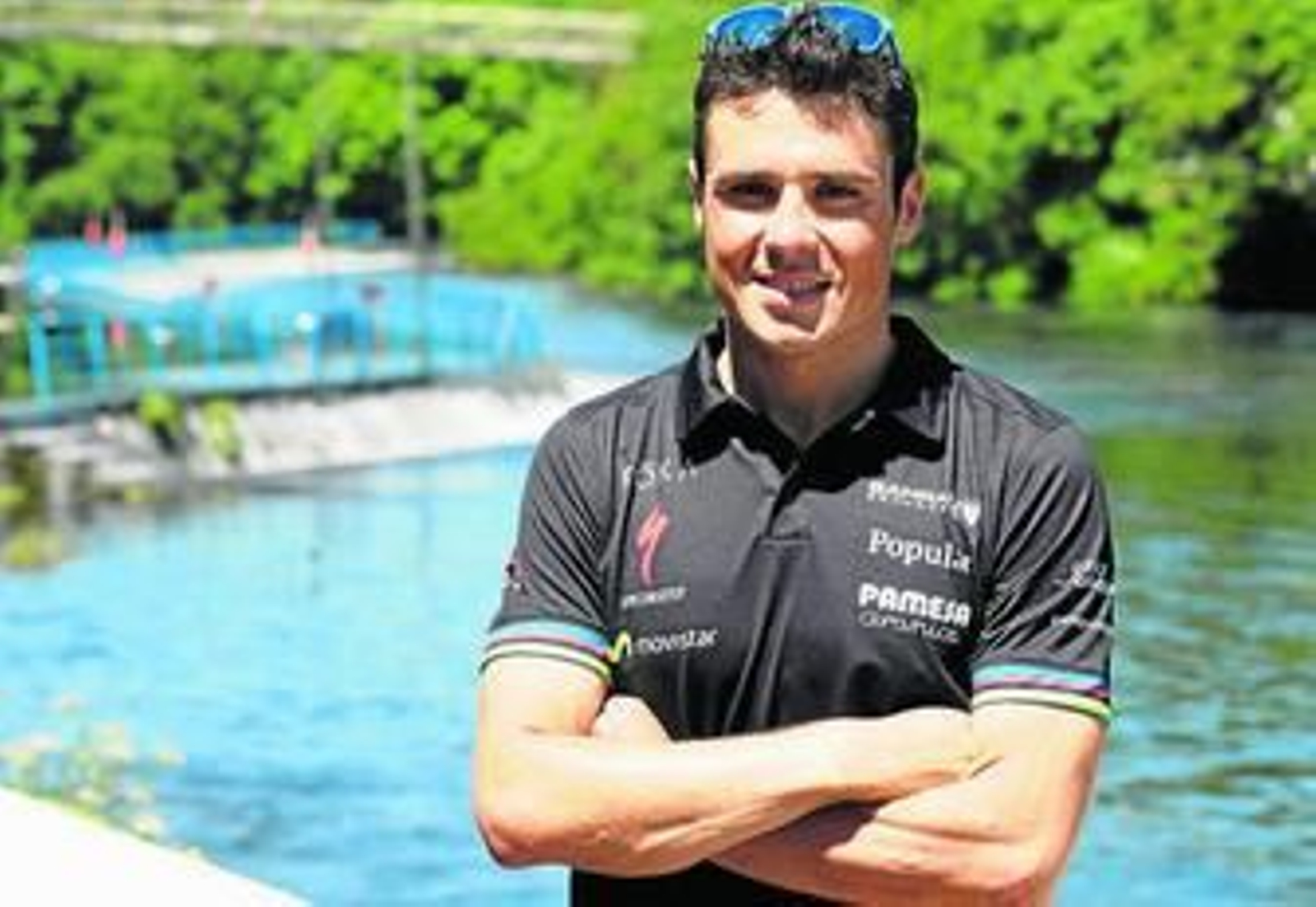 El triatleta Javier Gómez Noya posa en Lugo tras ser galardonado con el Premio Princesa de Asturias de los Deportes.