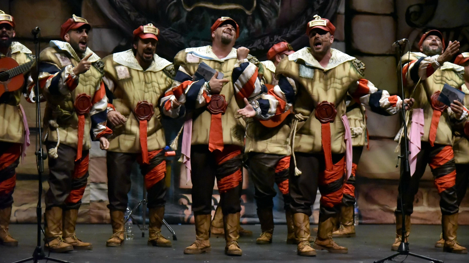 Las mejores fotos de la Gran Final del Concurso de Agrupaciones Carnavalescas de La Línea